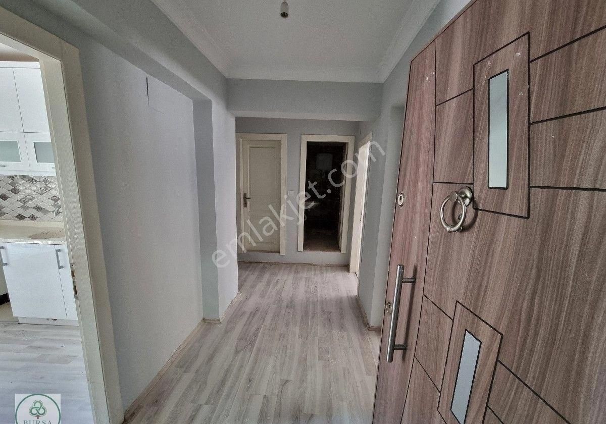 Bursa Nilüfer Üçevler'de Satılık 2+1 Daire