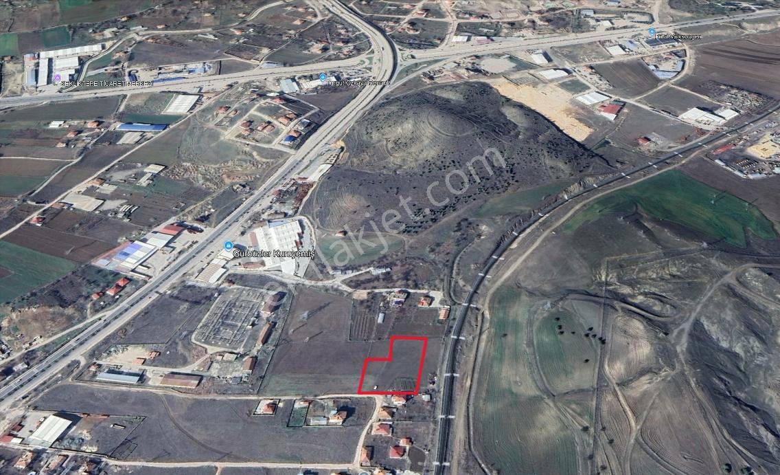 Mevsim Gayrimenkulden Diyarbakır Bingöl Yolu Satılık Arsa