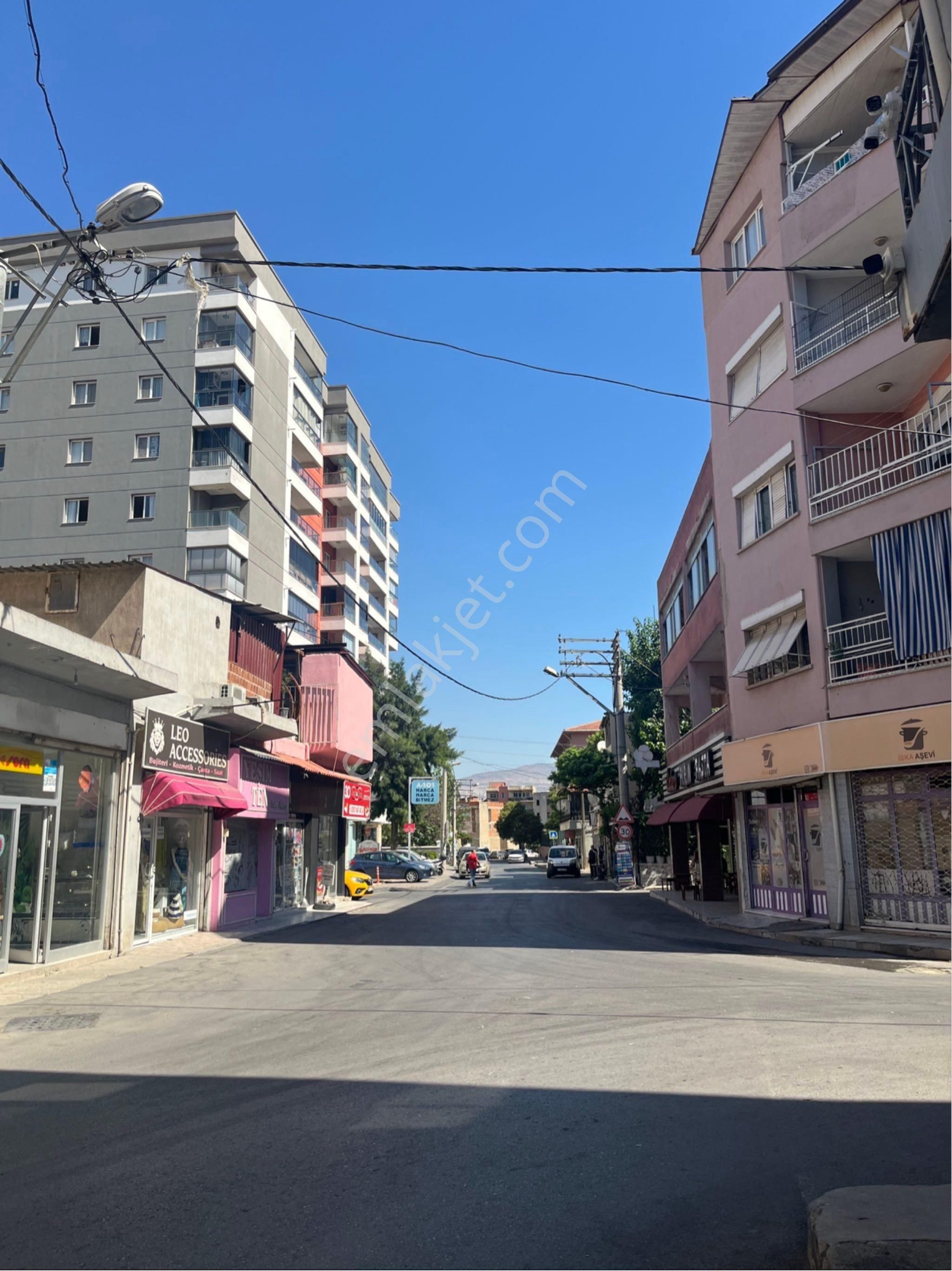 Otuzbeş’ten Yatırımlık Fırsat – 120 M² 3+1 – Merkezde!