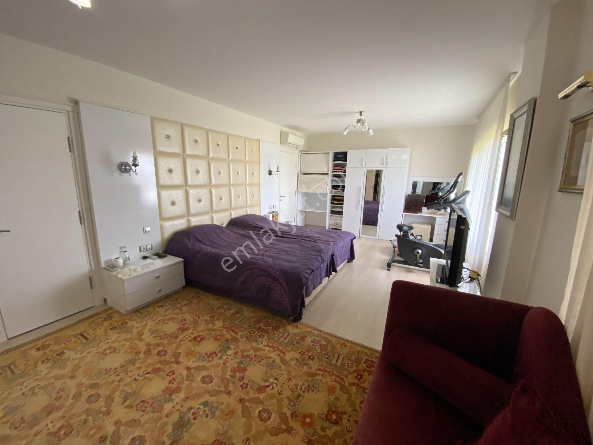 Kartepe Park Sitesinde Eşyalı Ve Mobilyalı Kiralık Müstakil Bahçeli Villa - Görsel 20