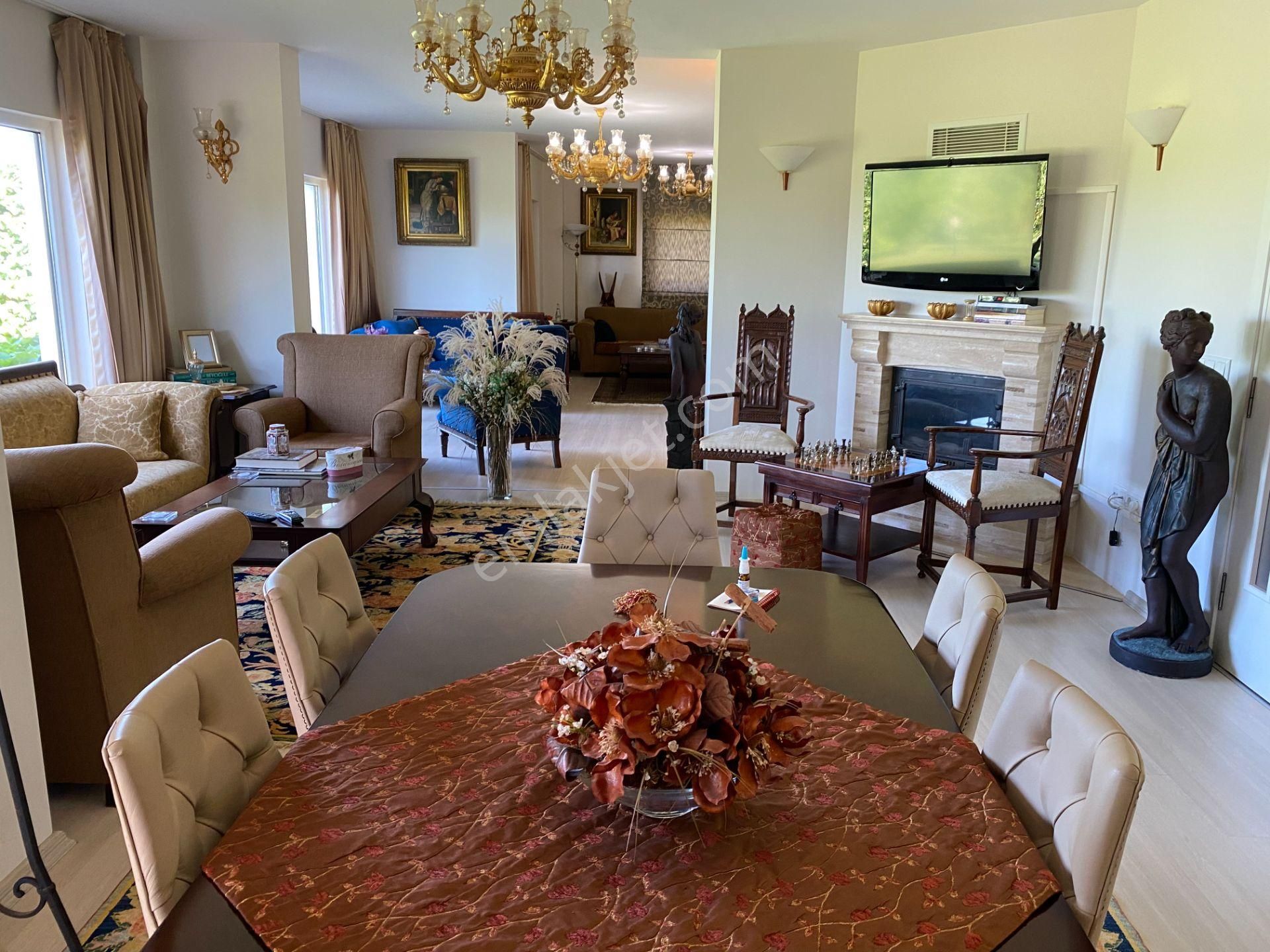 Kartepe Park Sitesinde Eşyalı Ve Mobilyalı Kiralık Müstakil Bahçeli Villa - Görsel 11