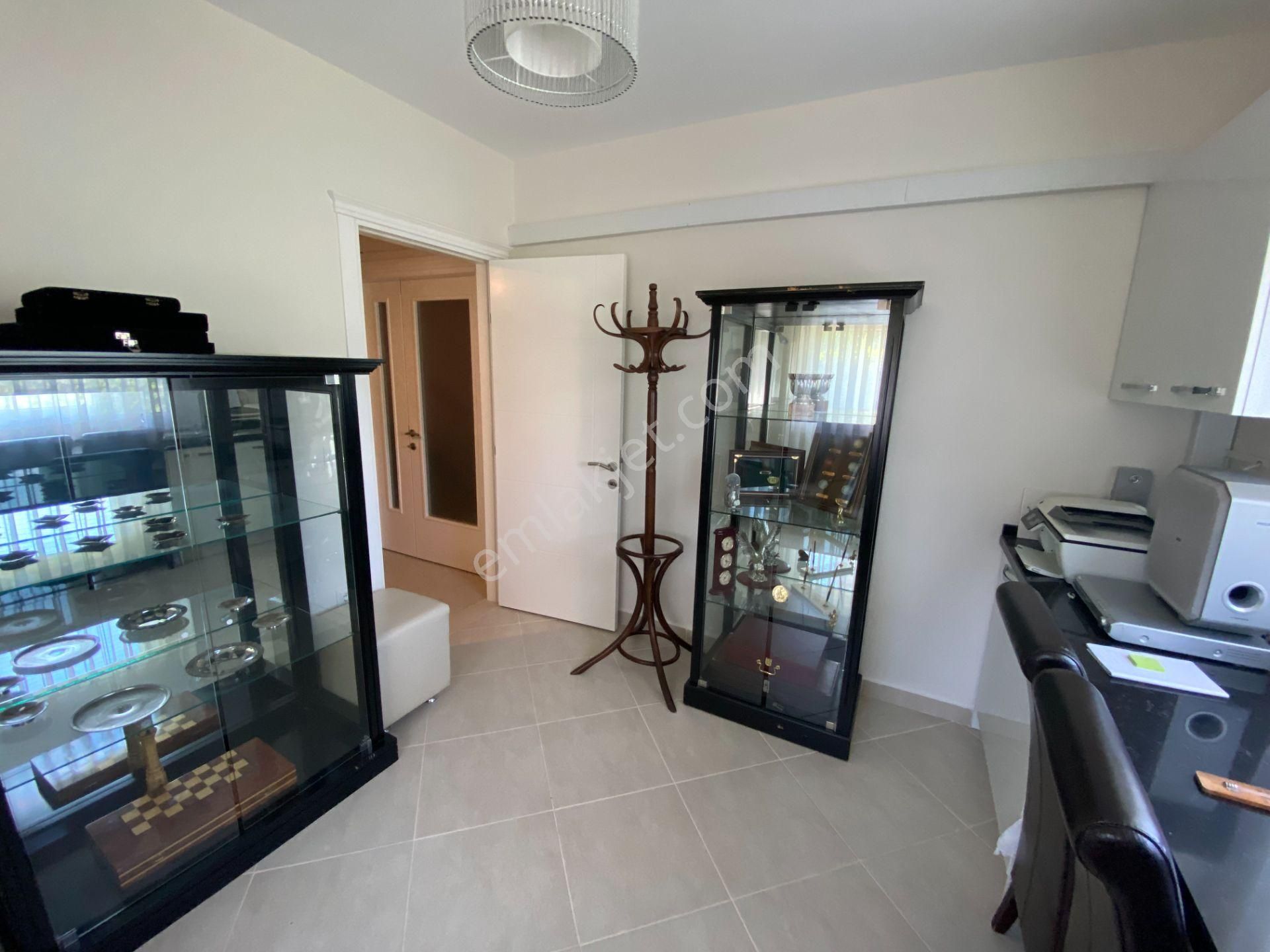 Kartepe Park Sitesinde Eşyalı Ve Mobilyalı Kiralık Müstakil Bahçeli Villa - Görsel 10