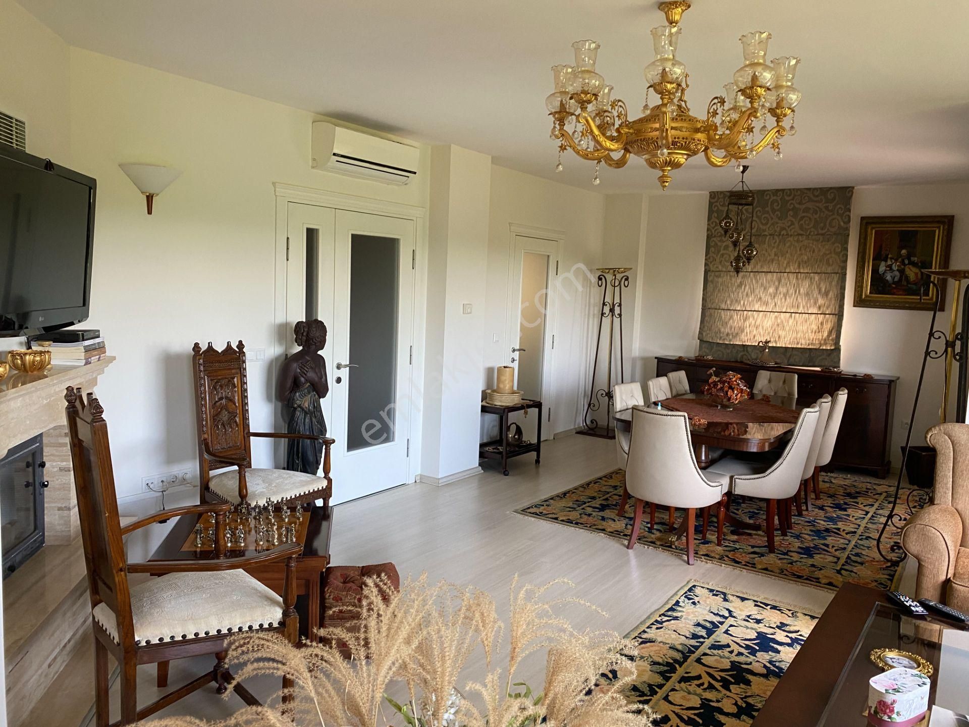 Kartepe Park Sitesinde Eşyalı Ve Mobilyalı Kiralık Müstakil Bahçeli Villa - Görsel 28