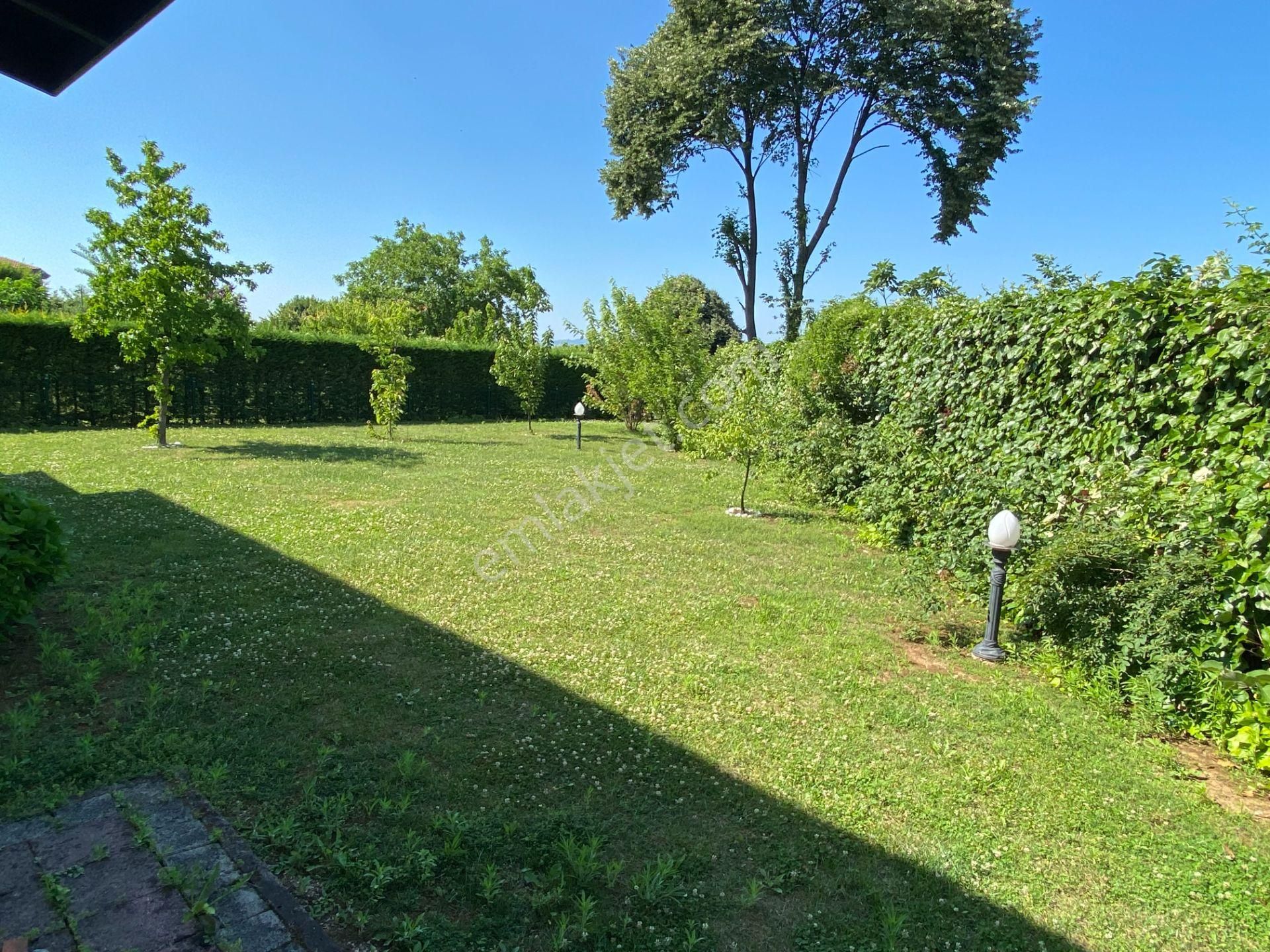 Kartepe Park Sitesinde Eşyalı Ve Mobilyalı Kiralık Müstakil Bahçeli Villa - Görsel 4