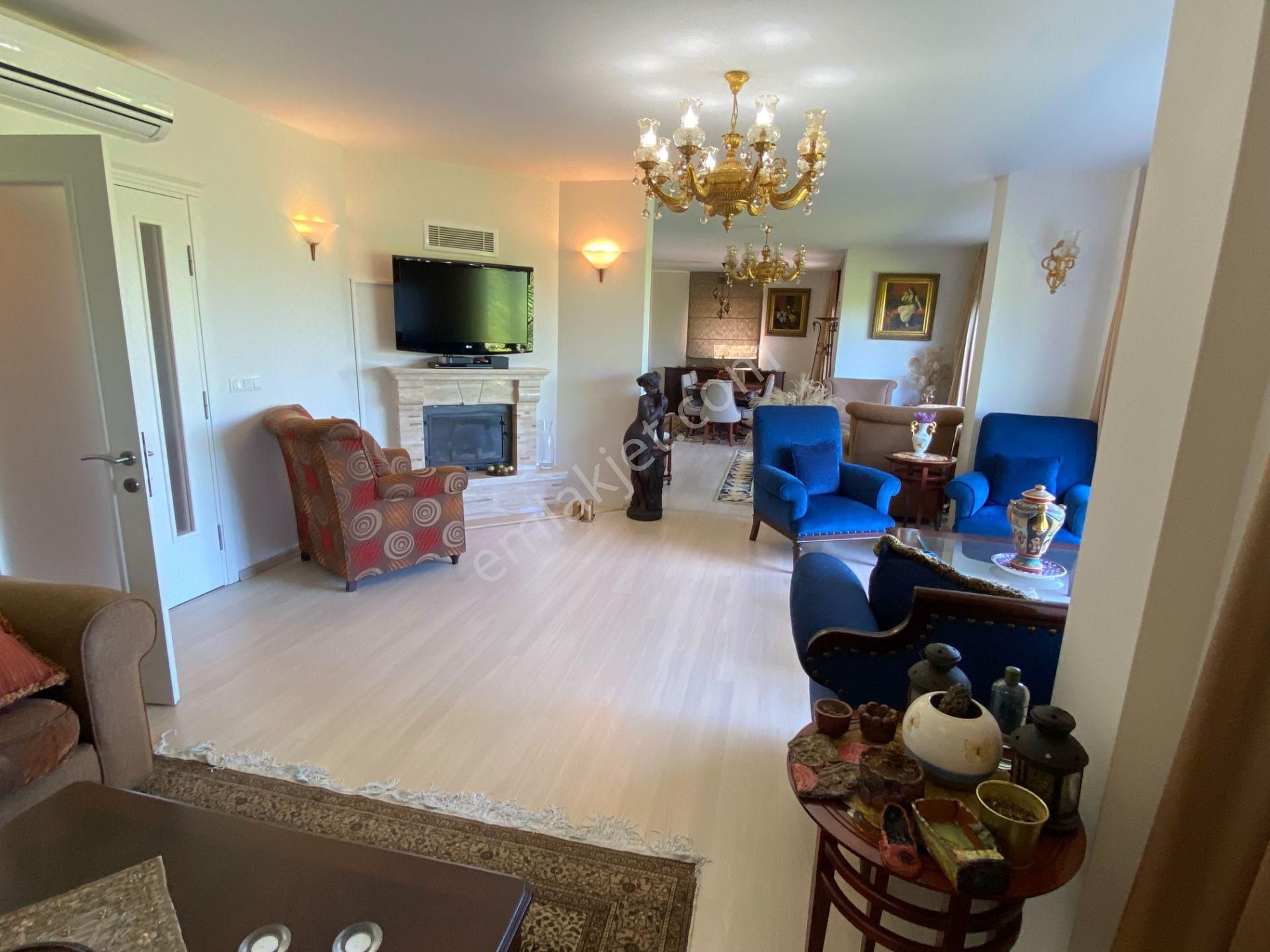 Kartepe Park Sitesinde Eşyalı Ve Mobilyalı Kiralık Müstakil Bahçeli Villa - Görsel 16