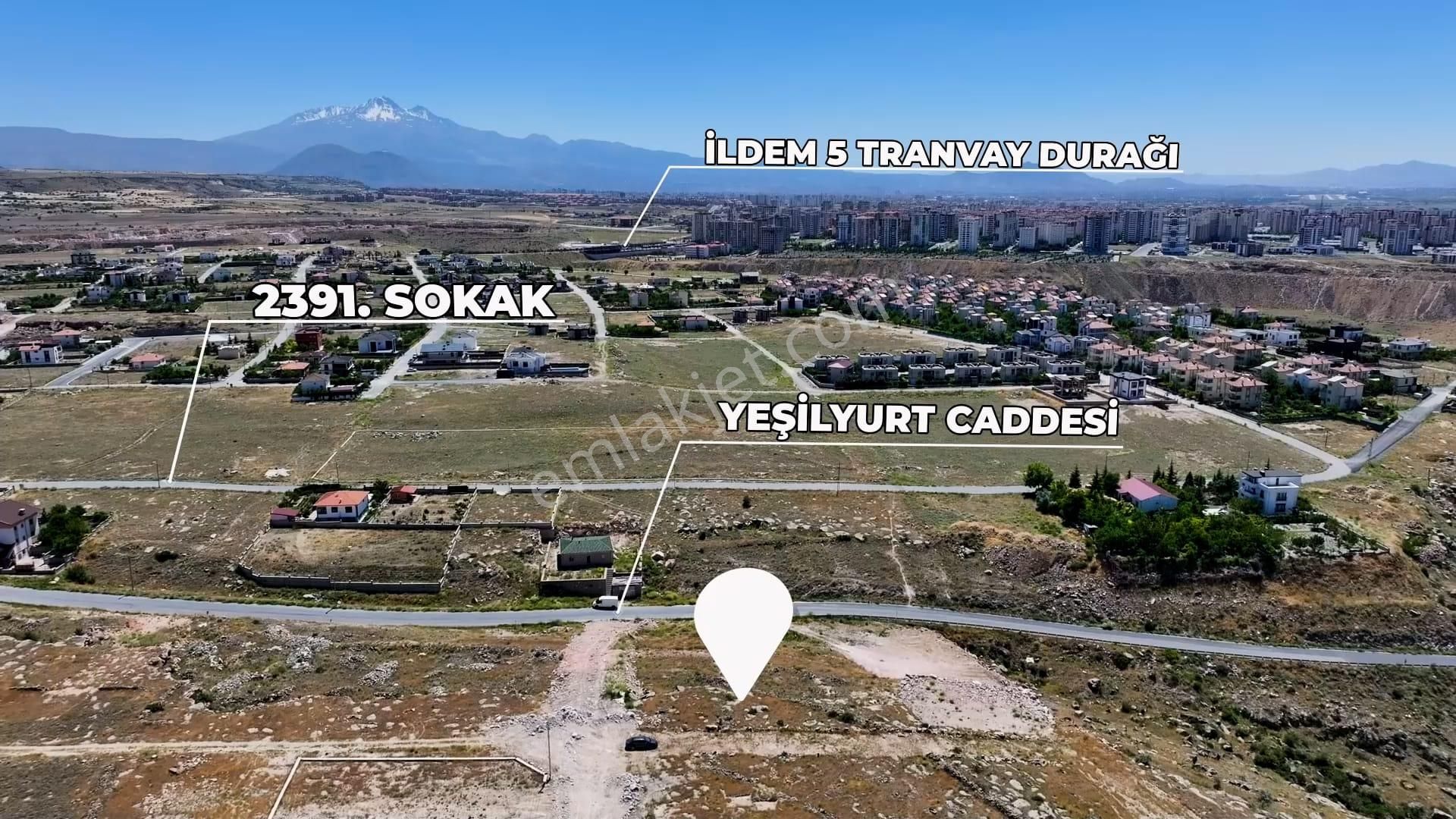 Melikgazi Gesi'de 729 M2 Satılık Köşe Villa Parseli