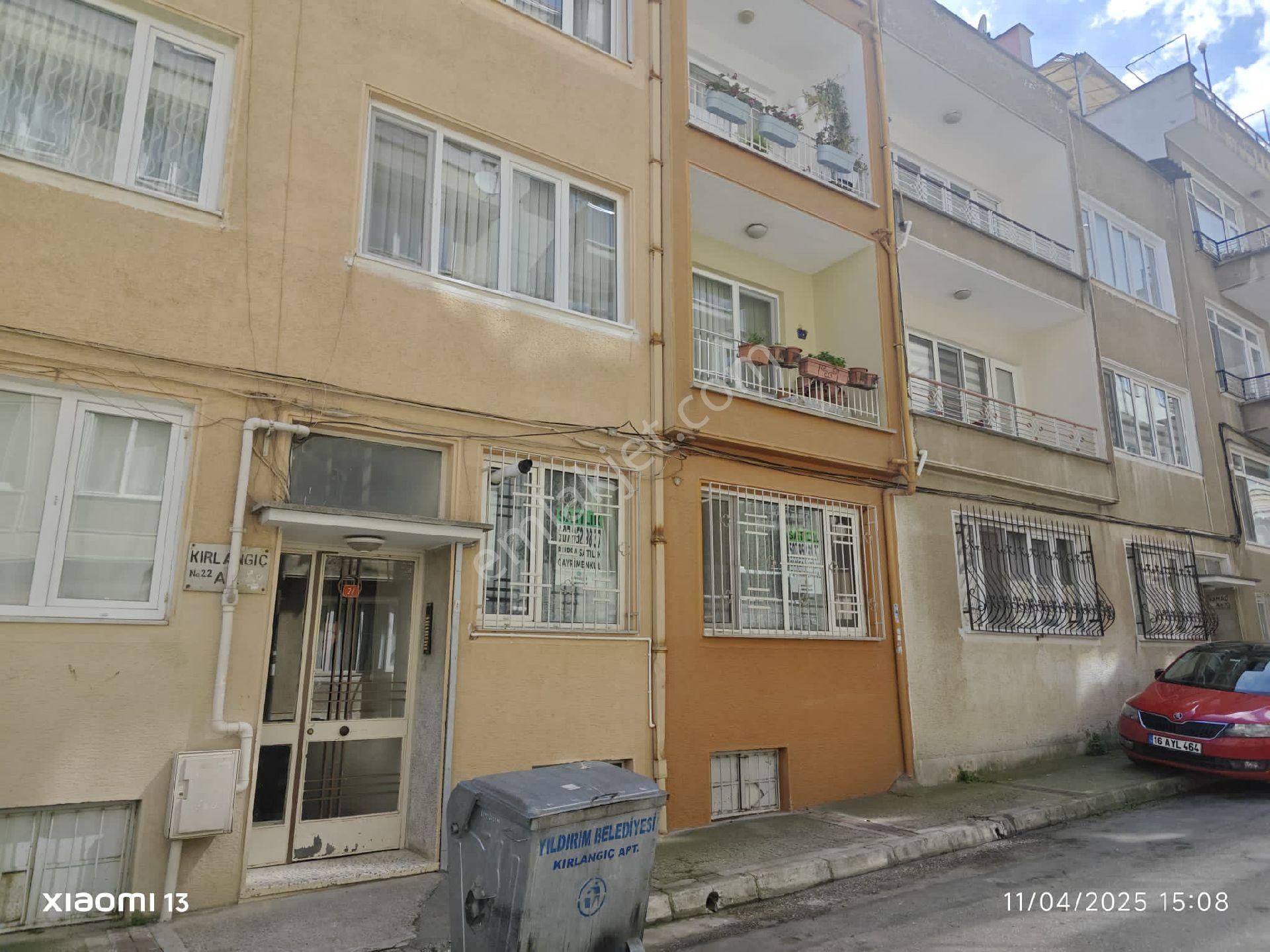 Bursa Yıldırım Umurbey Mahallesi'nde Satılık Geniş 2+1 Daire!