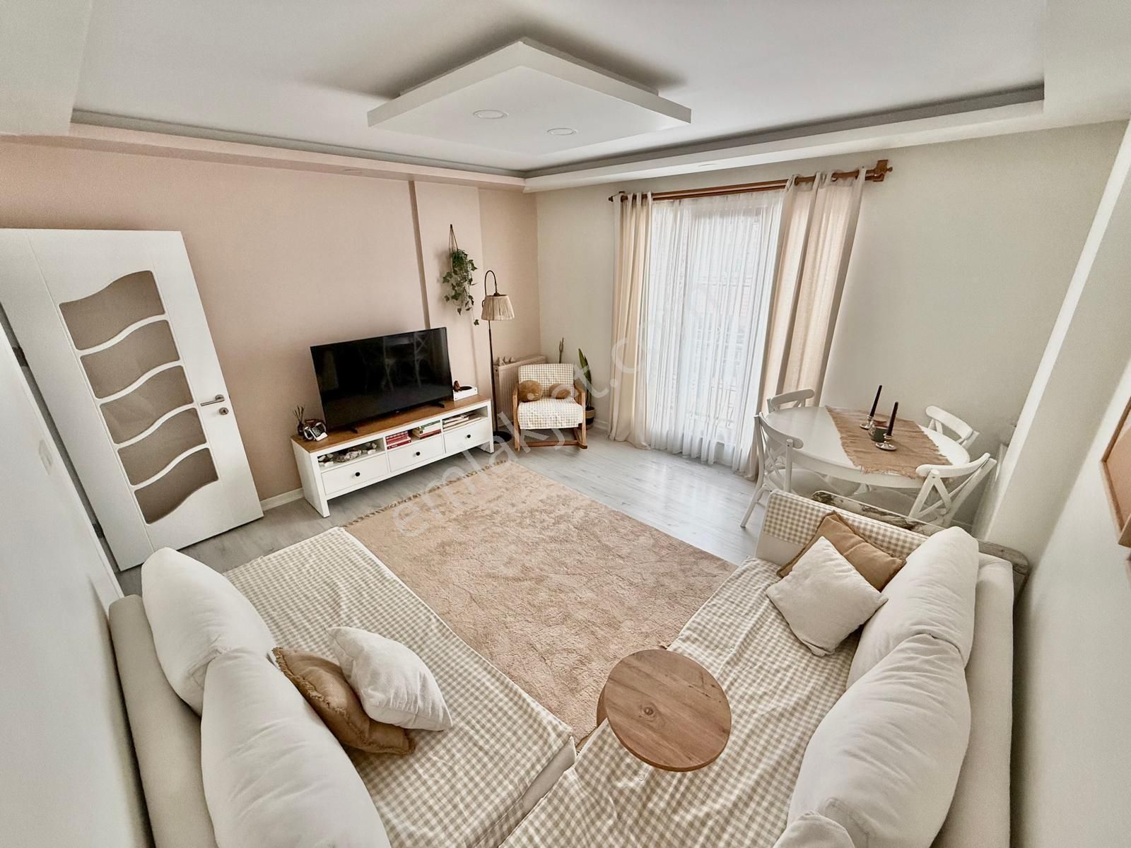 Üç Kardeşler'den İsmetpaşa Mh 2+1 Ultra Lüx 105m2 Asansörlü Ara Kat