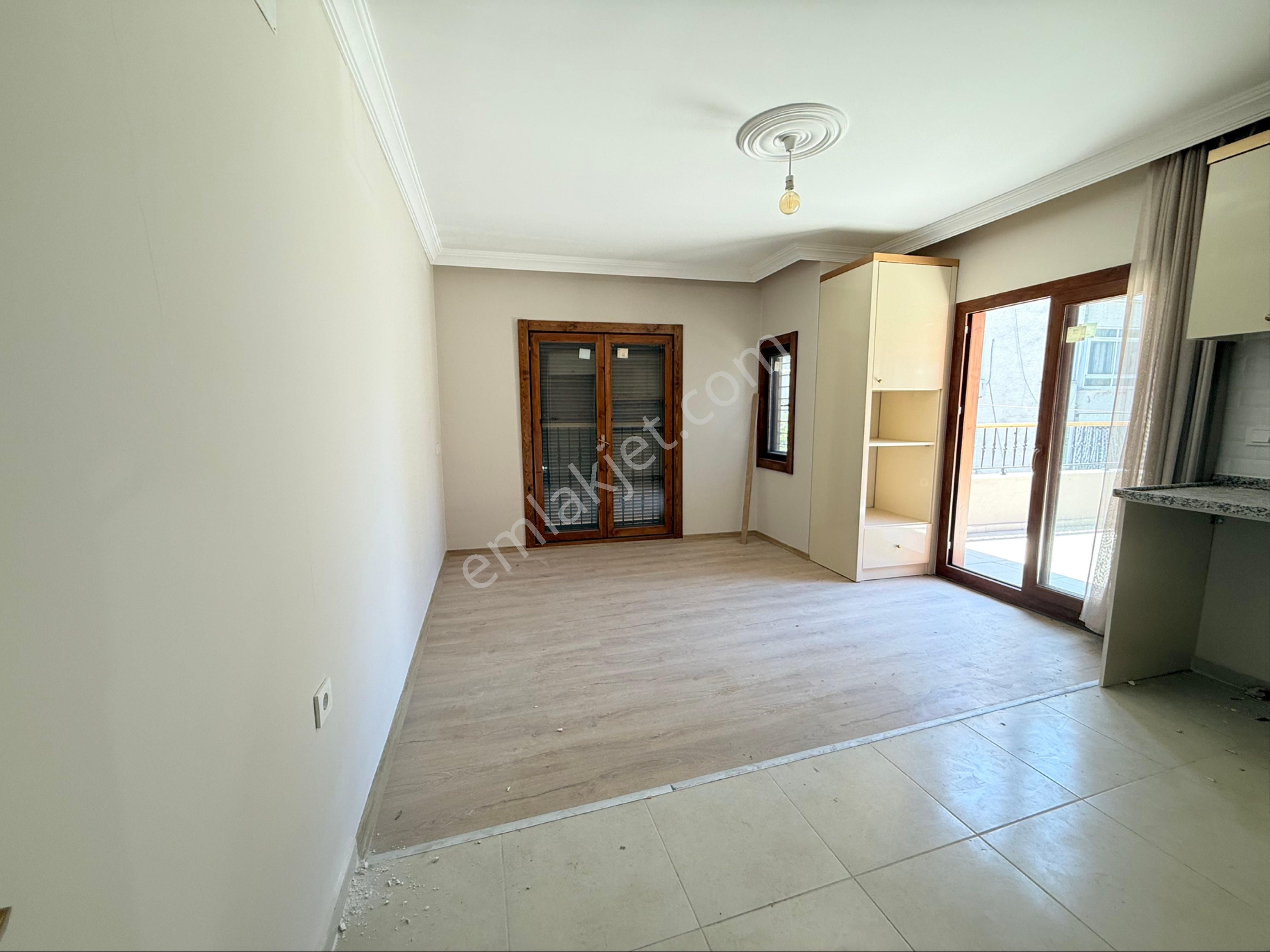 Arveden Mersin Merkez'de Kiralık Komple Bina - Görsel 19