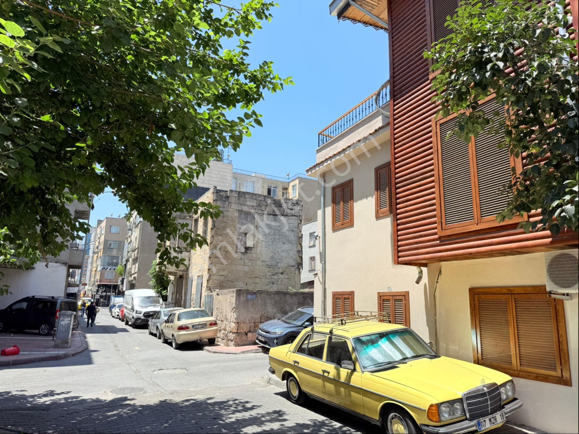 Arveden Mersin Merkez'de Kiralık Komple Bina - Görsel 3