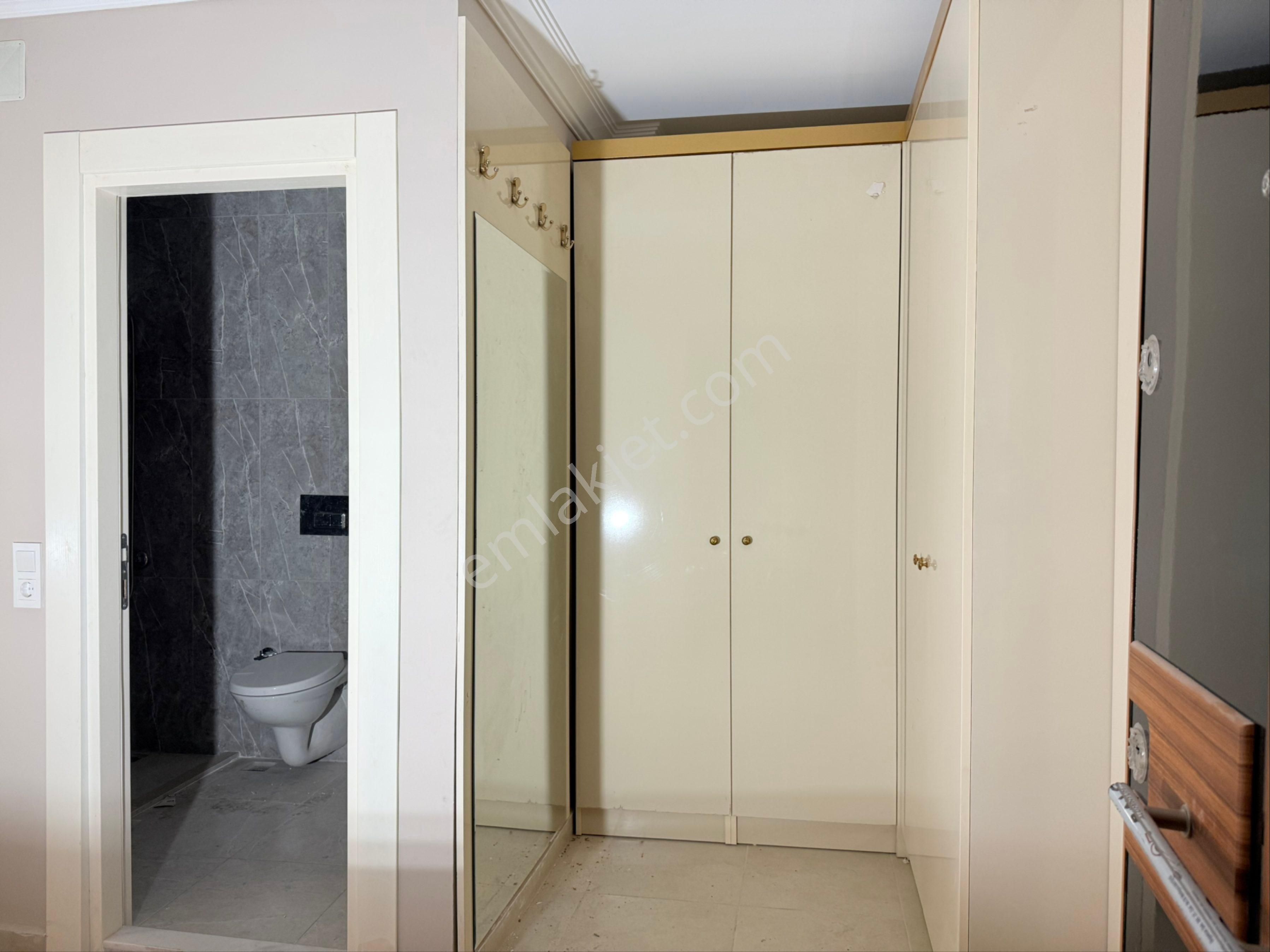 Arveden Mersin Merkez'de Kiralık Komple Bina - Görsel 33