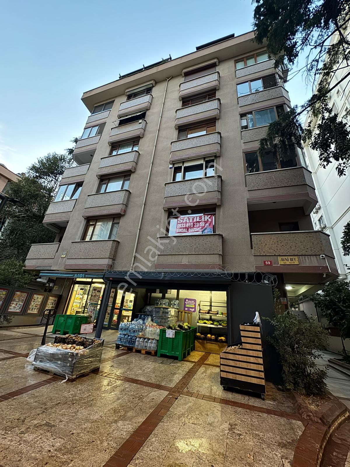 Bostancı Merkezde, Ulaşım İstasyonlarına Çok Yakın, 3+1 Geniş Ferah Daire