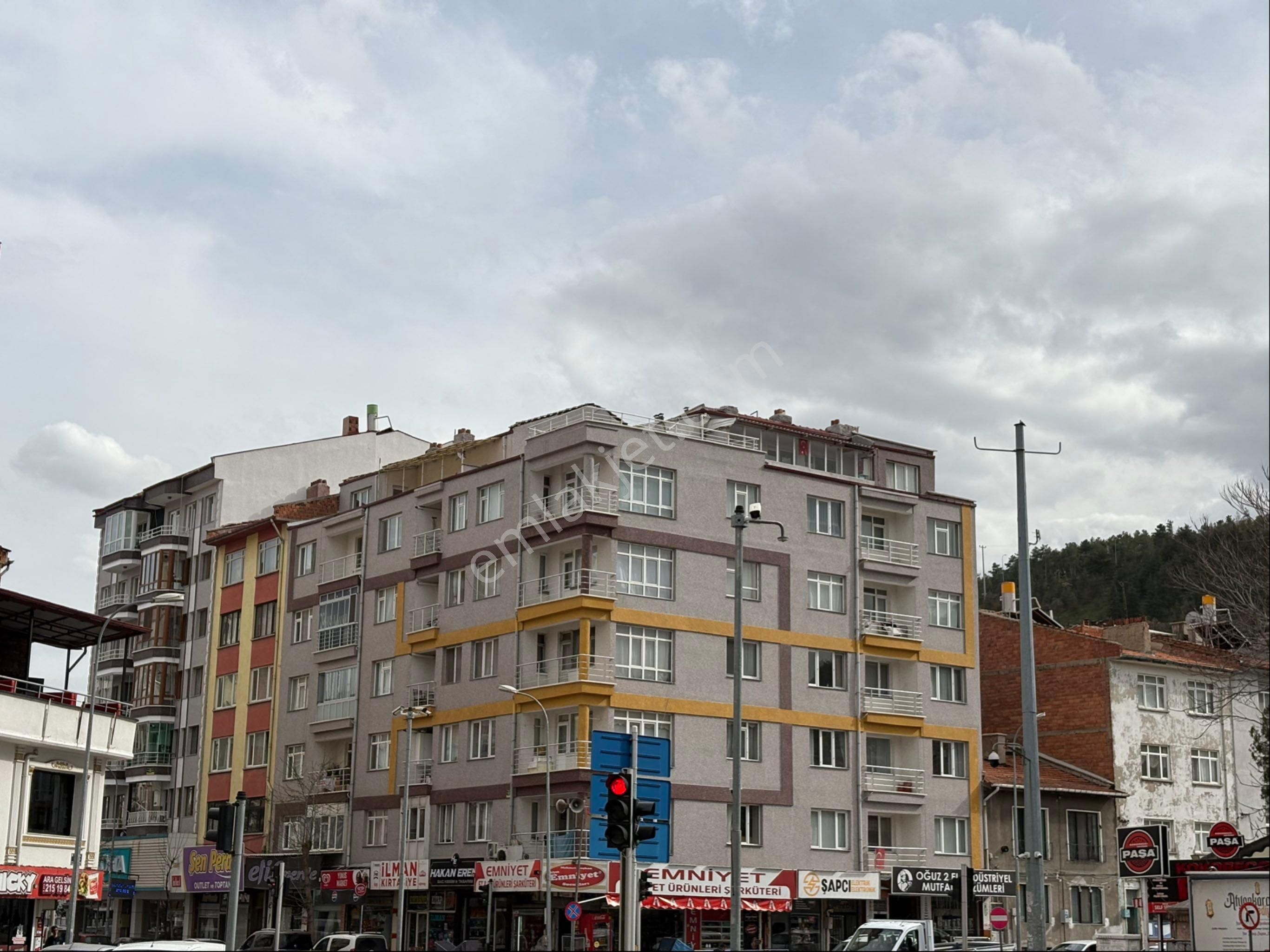 Kurtuluş Caddesi Üzeri Kiralık 2+1 Daire