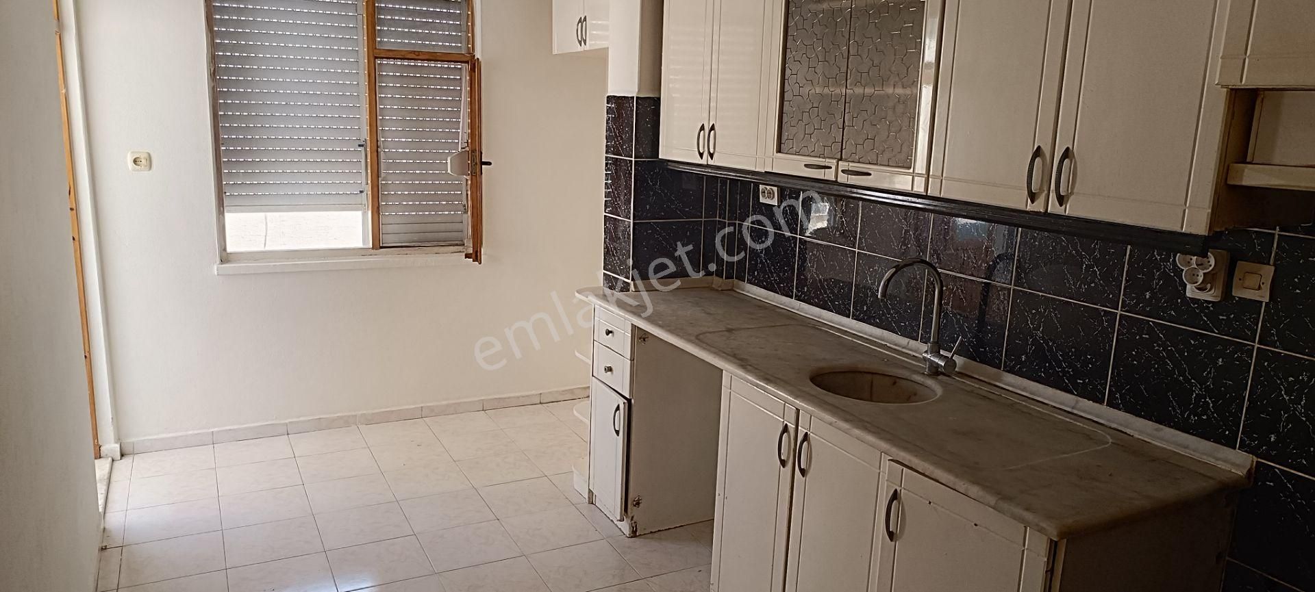 Bayındırda 3+1 135m2 Klimalı 4.kat Güney Cephe