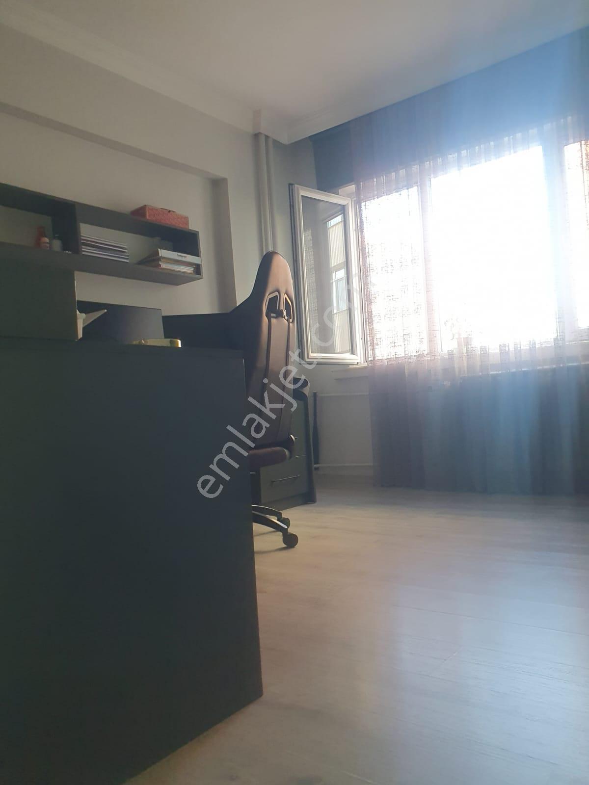 Sd819-kızılcıklı Cad Üzeri 3+1 Ara Kat Bakımlı Daire - Görsel 11