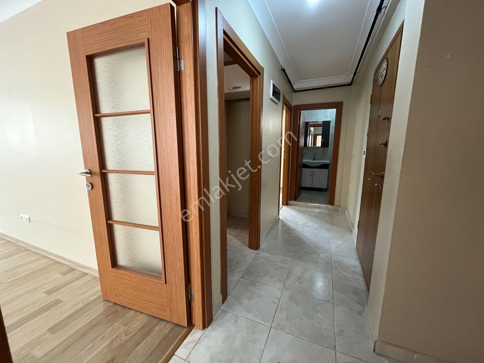Samandıra Osmangazi Mah.asansörlü 2.kat Kiralık 2+1 Lüks Daire