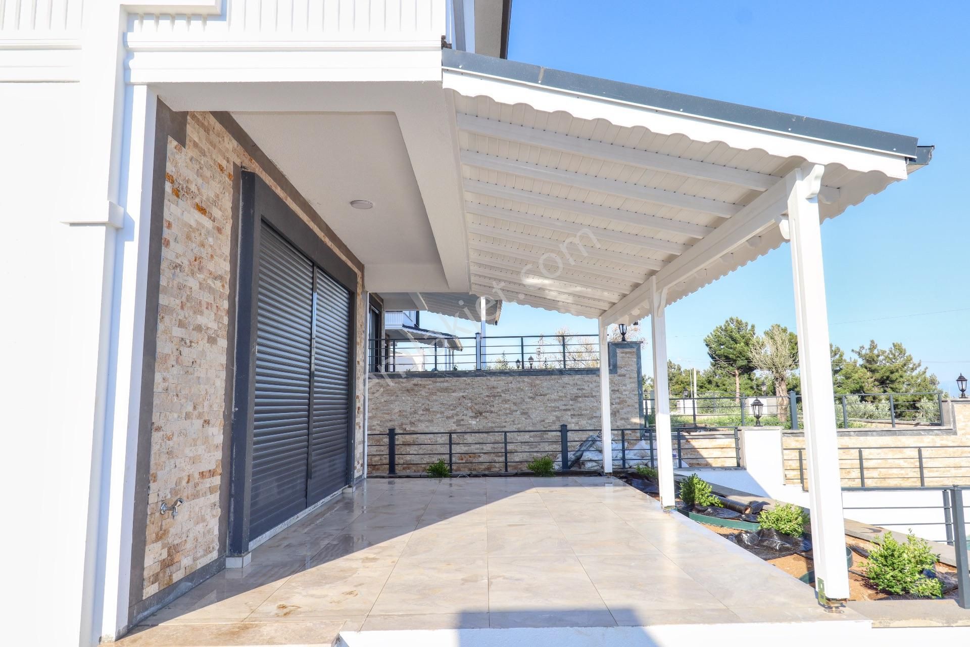 Mahmut İşler'den Satılık Ful Deniz Manzaralı Müstakil Villa - Görsel 8