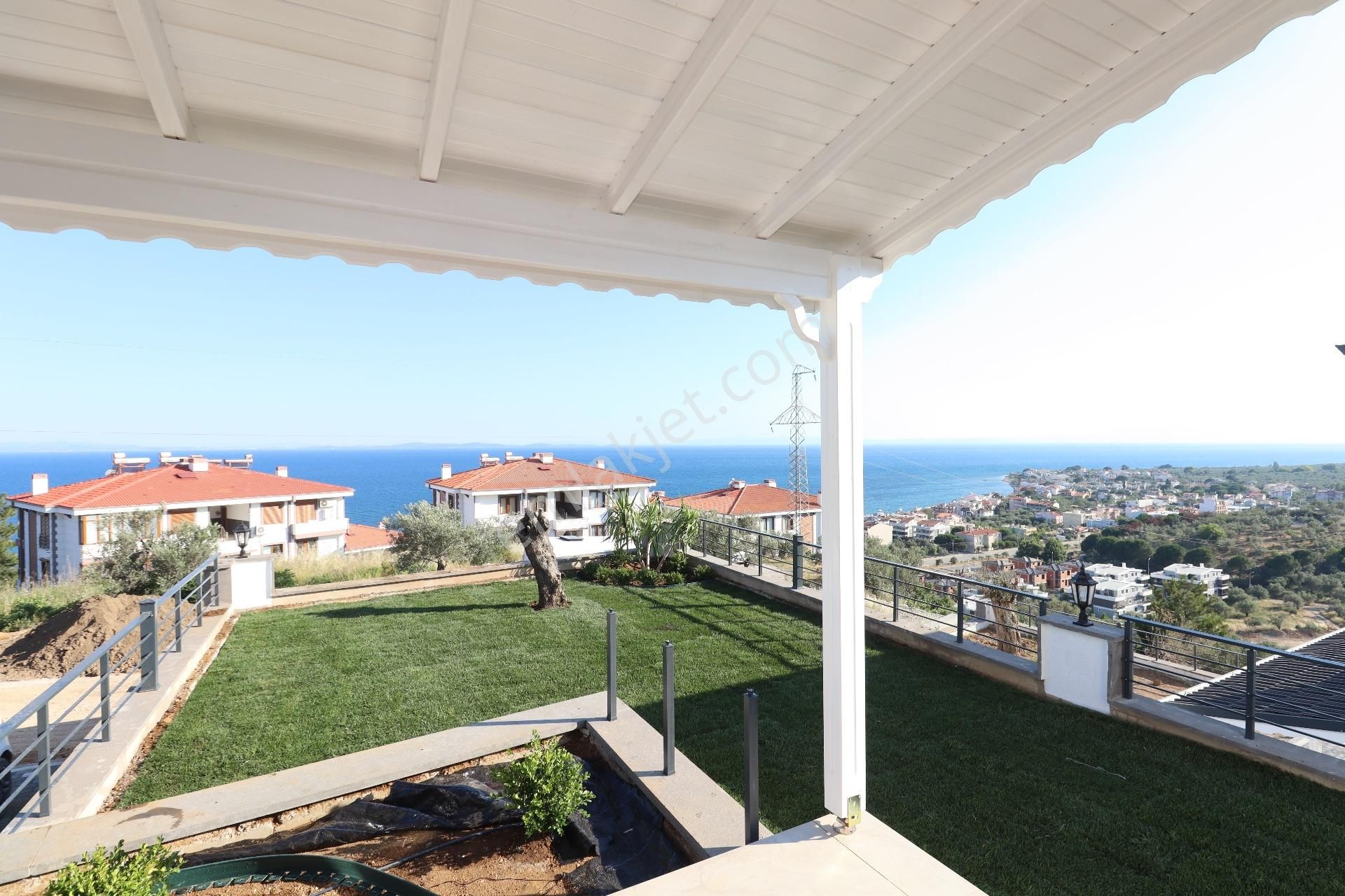 Mahmut İşler'den Satılık Ful Deniz Manzaralı Müstakil Villa