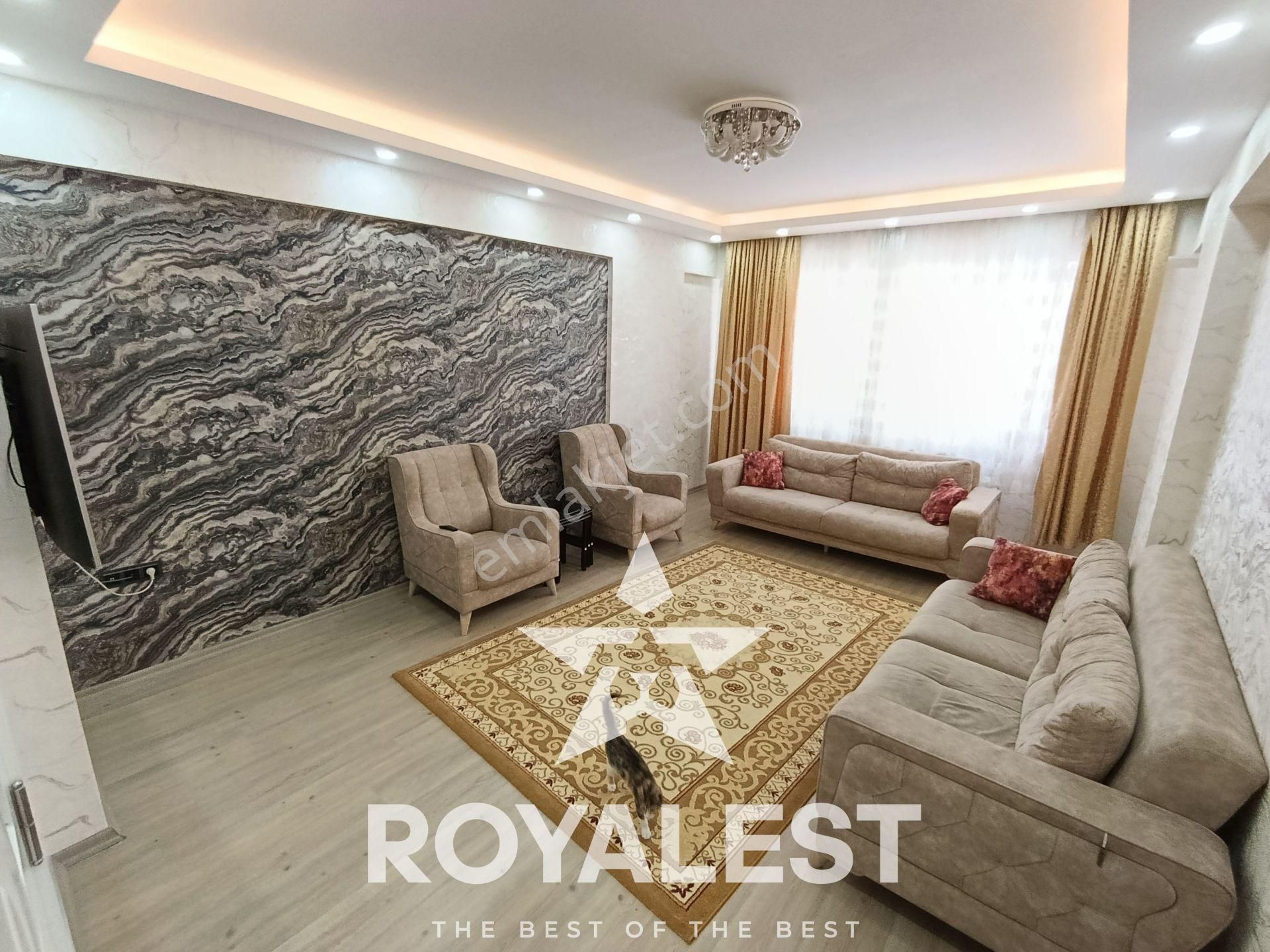 Royalest'ten Akkent'in Kalbinde Bakımlı Masrafsız Ara Kat 3+1