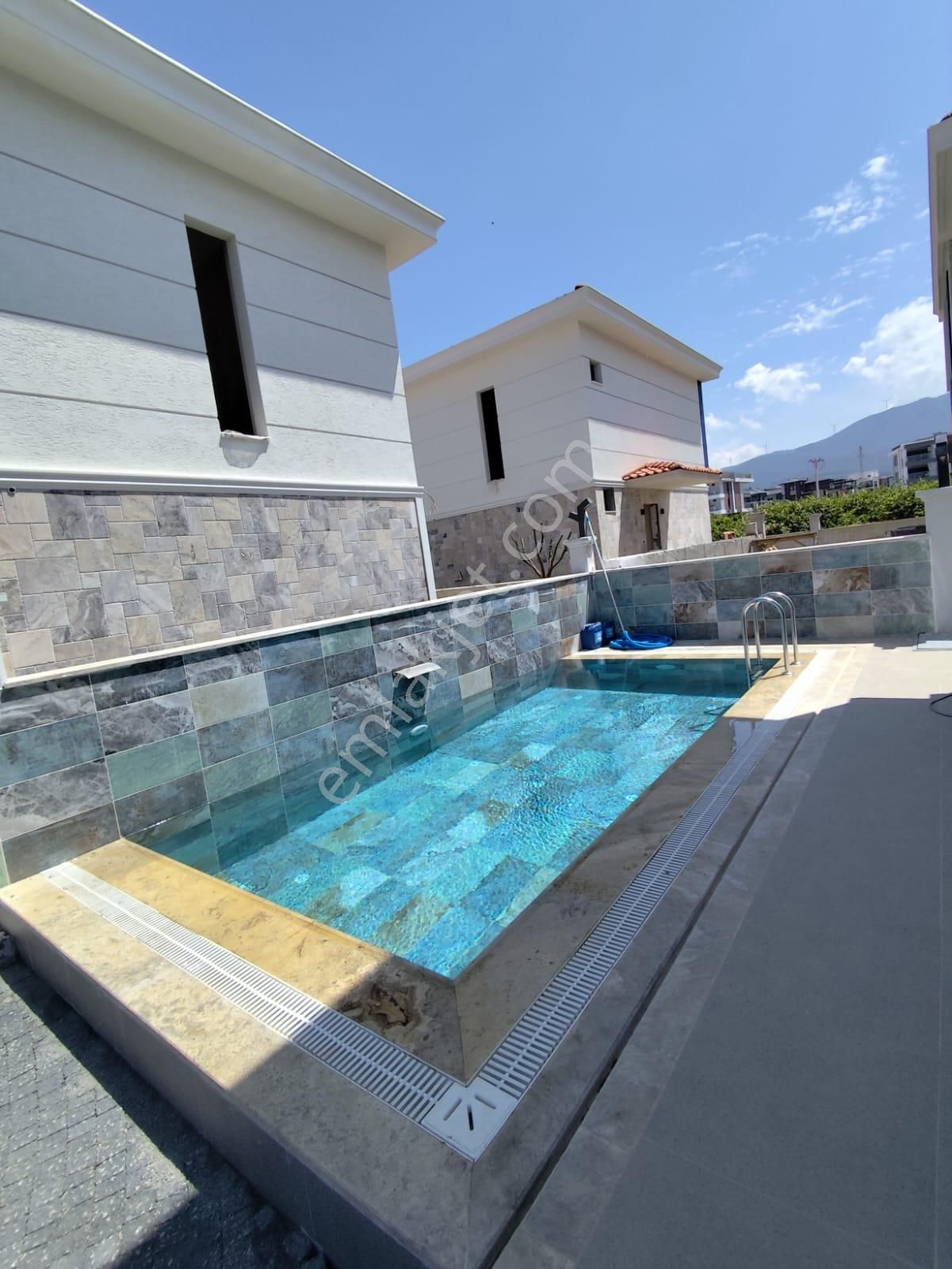 Kazandıran Yatırım Fırsatı.! Davutlarda 3+1 Özel Havuz Müstakil Şömineli Sıfır - Görsel 19