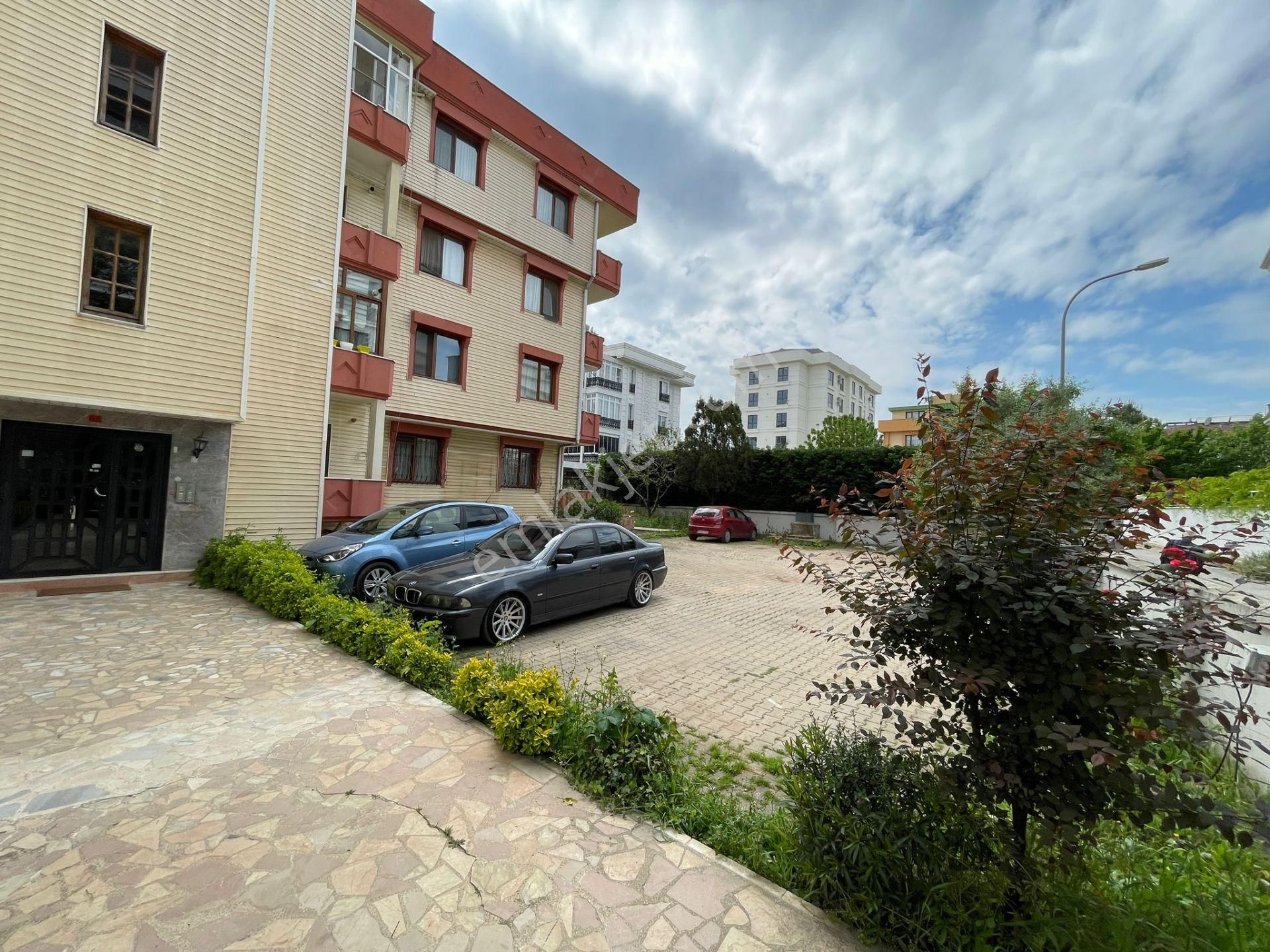 Akçadağ Gayrimenkul'den Fen Koleji Yanı 125 Net Arakat 3+1