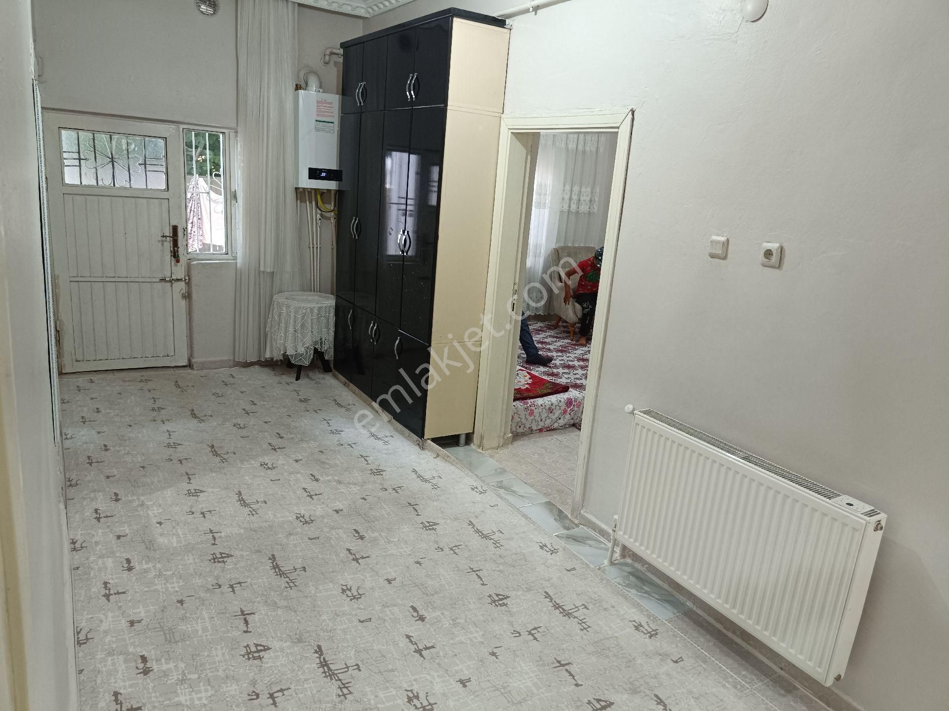 Yenişehir Emlak'tan Satılık Zeminkat 2+1 Daire