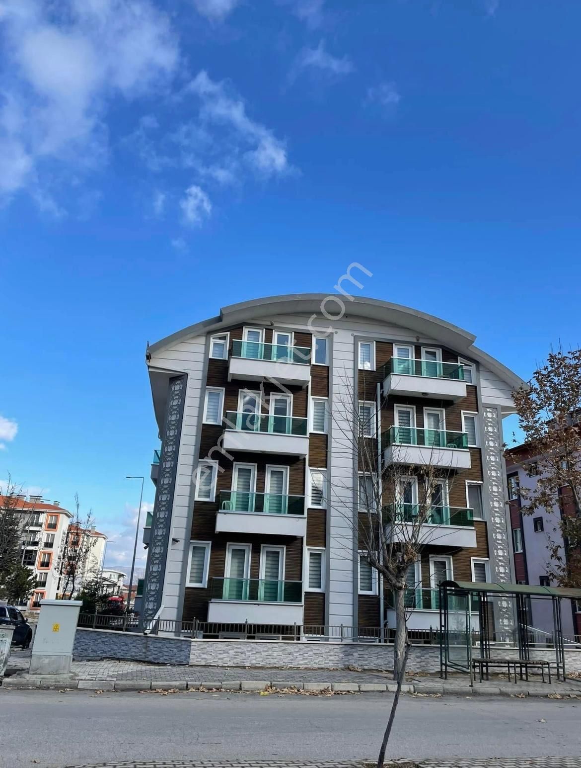 Satılık 2+1 Apart