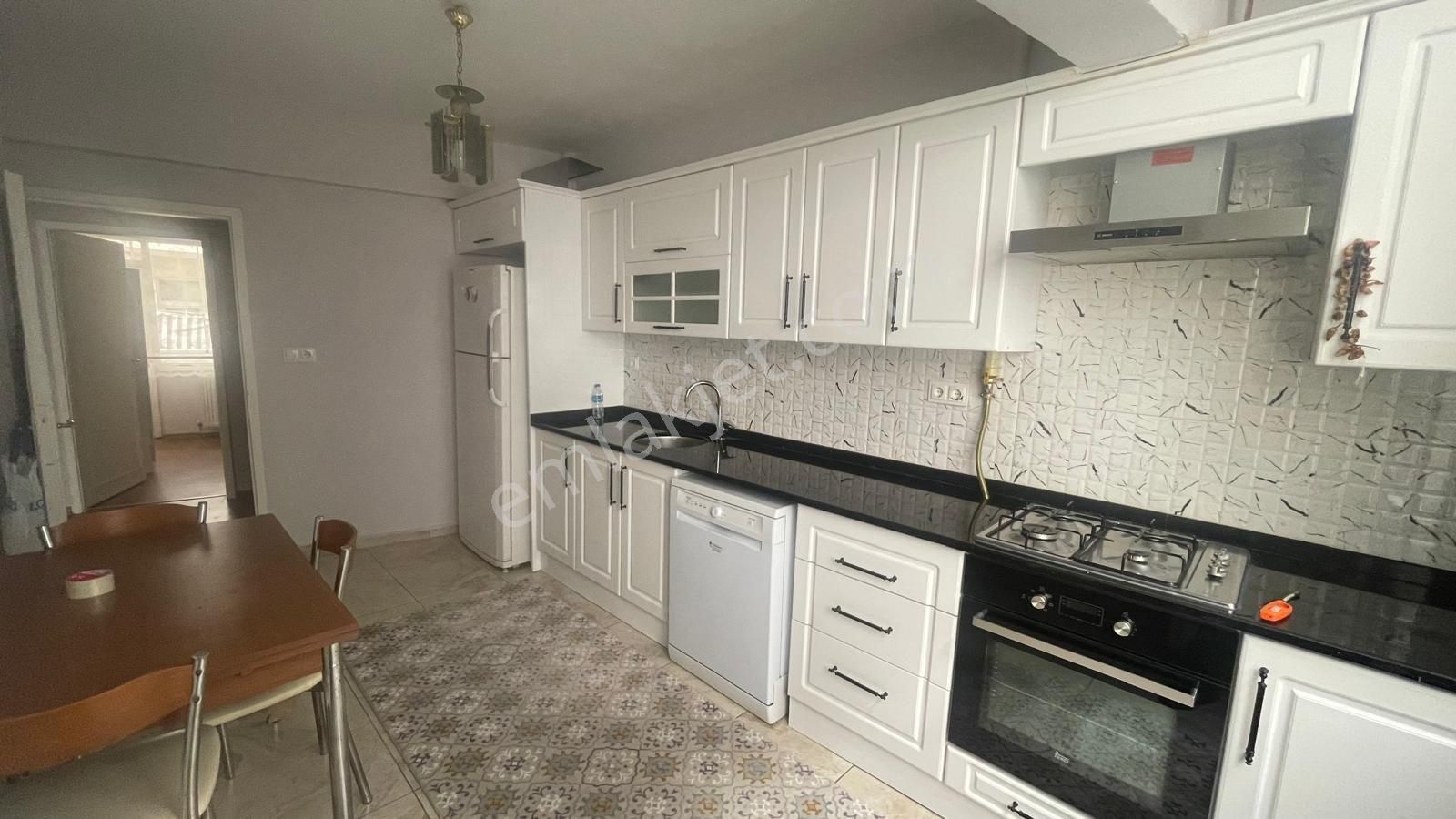 Trabzon, Ortahisar, İskenderpaşa'da Satılık 3+1 Daire