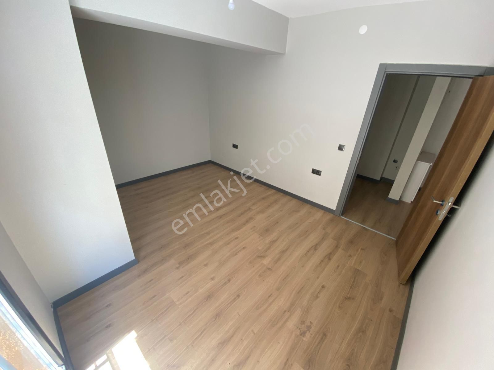 Gaziosmanpaşa Bağlarbaşı 7/a 1.etap Satılık 65m2 1+1 Giriş Kat Site İçi Daire - Görsel 10