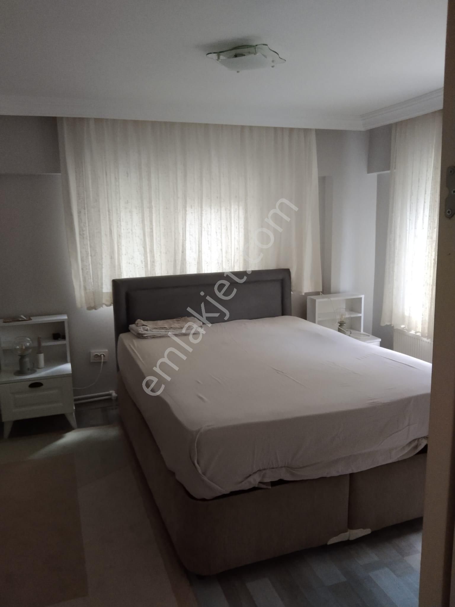 Çakırlar Mesut Evler De Satılık Üç Katlı Müstakil Ev - Görsel 18