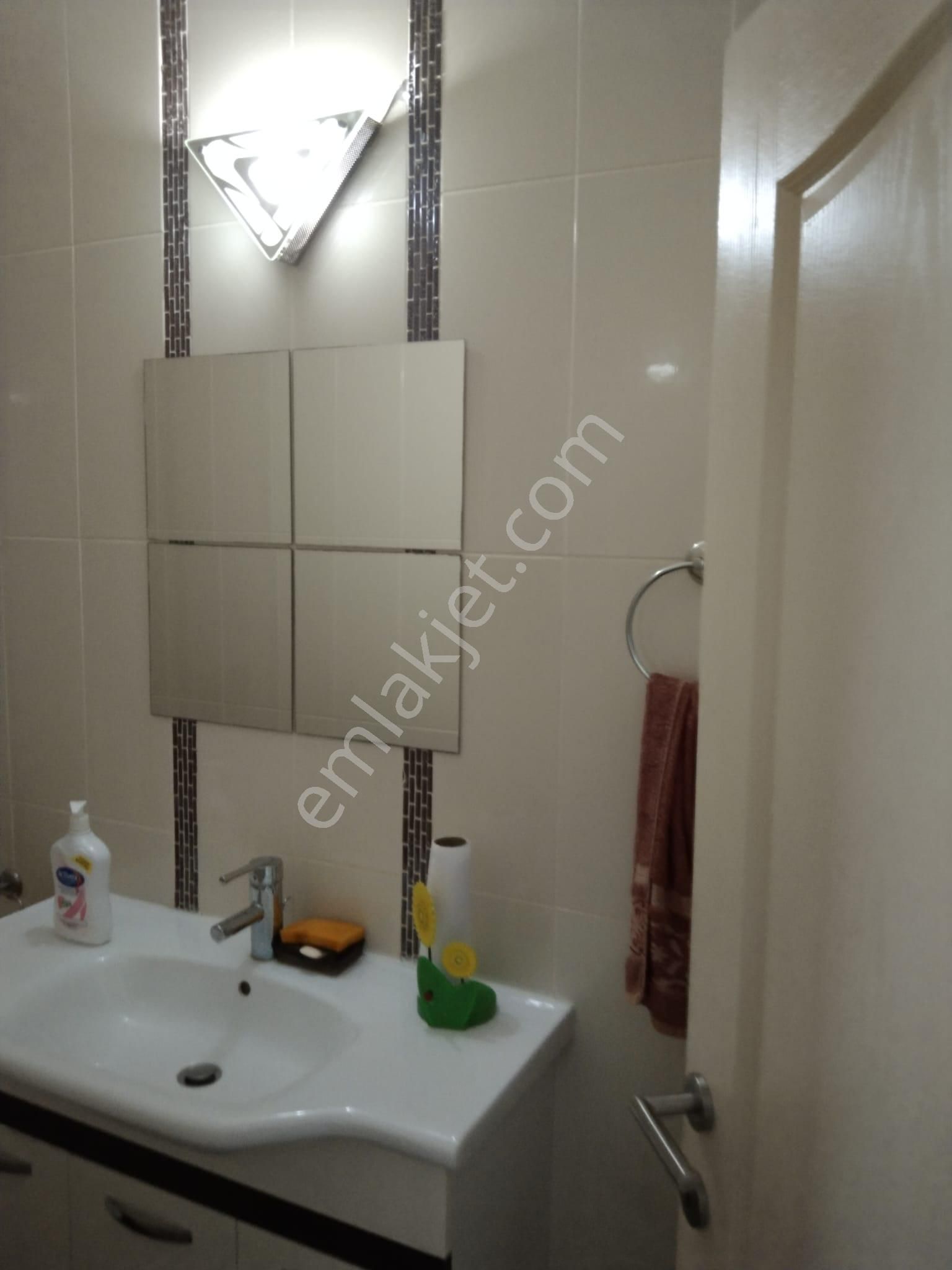 Çakırlar Mesut Evler De Satılık Üç Katlı Müstakil Ev - Görsel 10