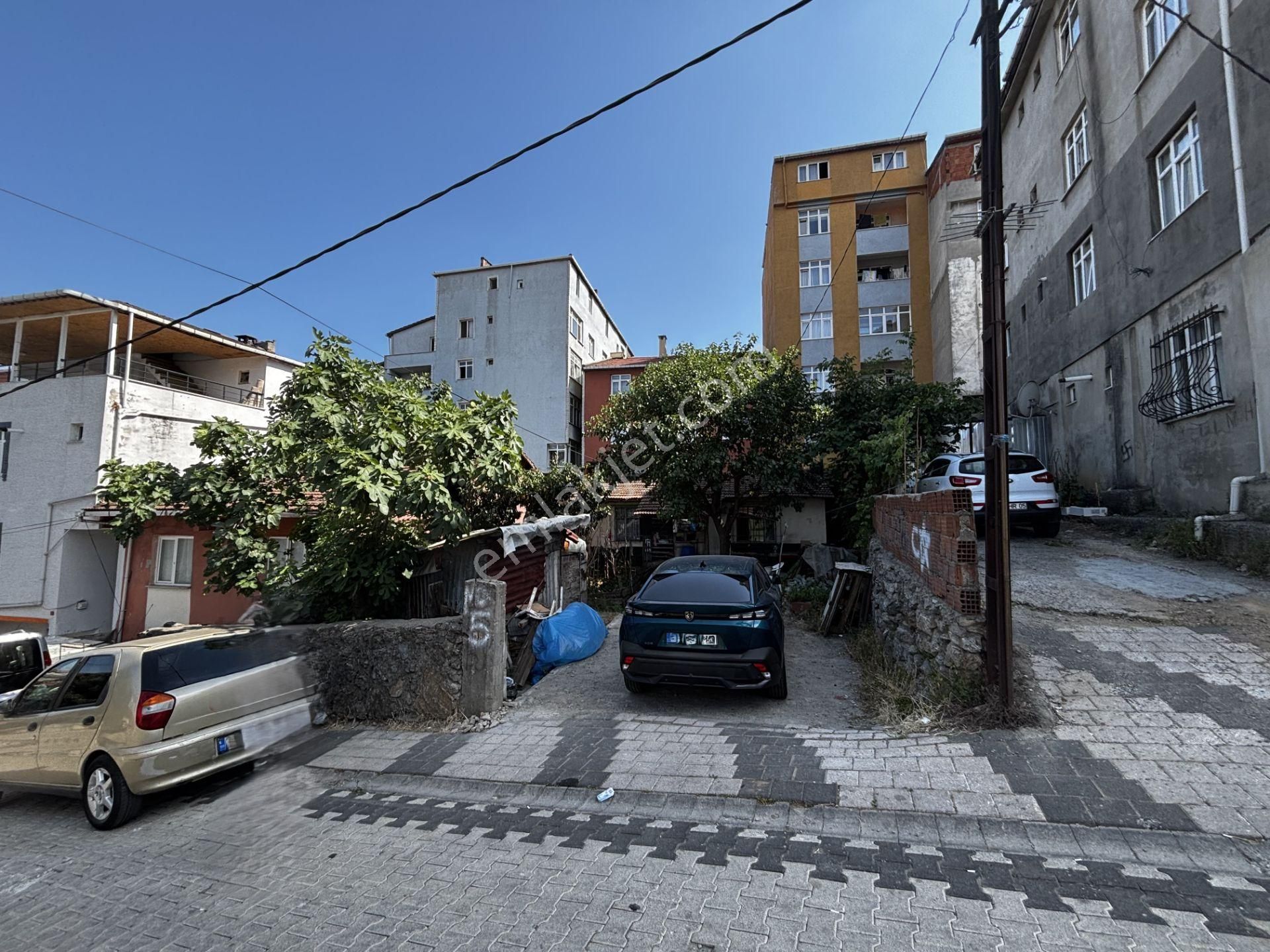 Sancaktepe Veysel Karani Mh. Konut İmarlı 316 M2 Satılık Arsa