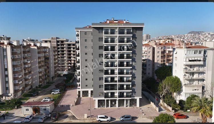 Turyaptan Sıfır 50m2 Kiralık Köşe Dükkan