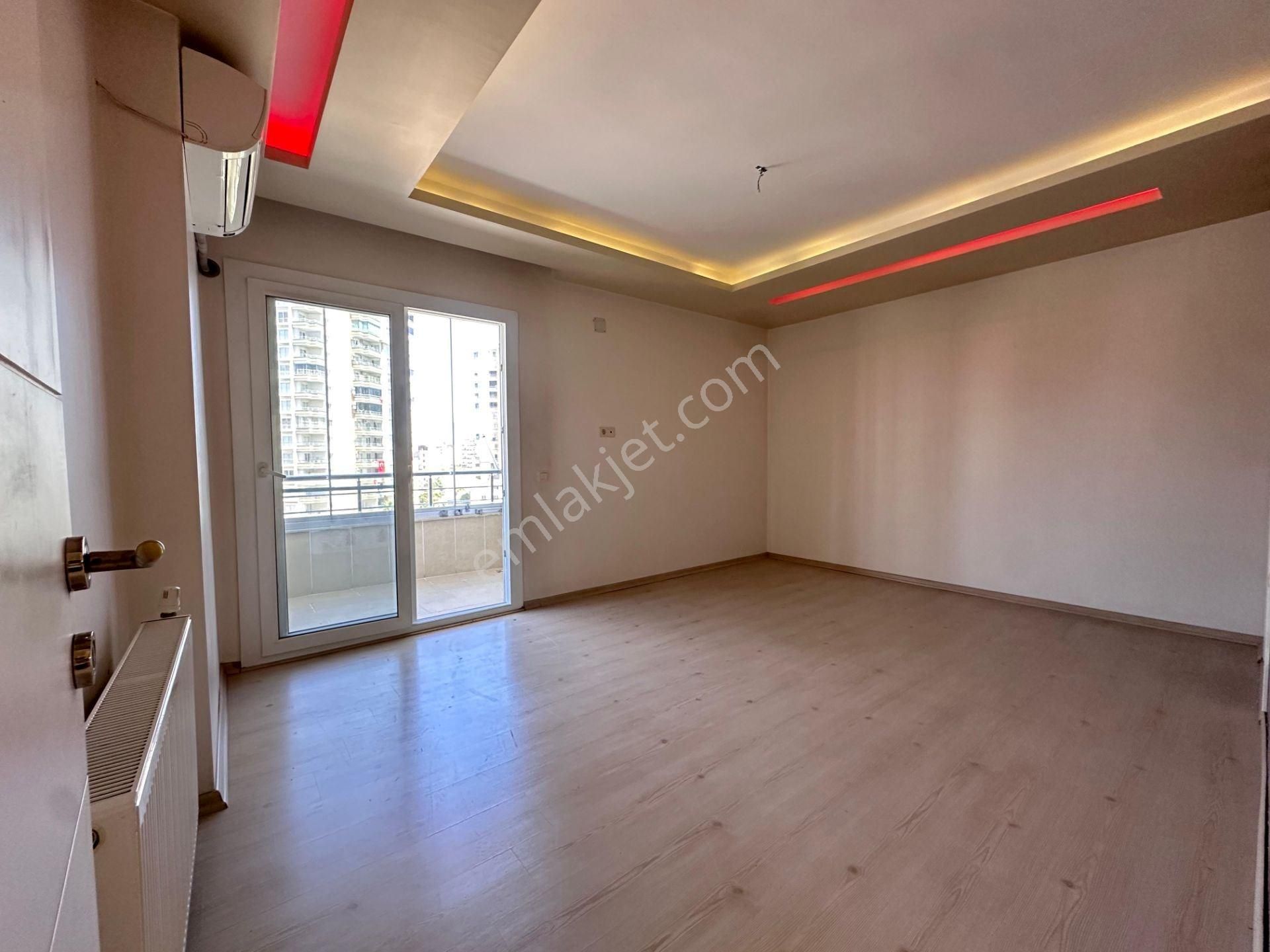 Han Emlak'tan Çiftlikköy Mah'de Site İçi 3+1 Kiralık Daire