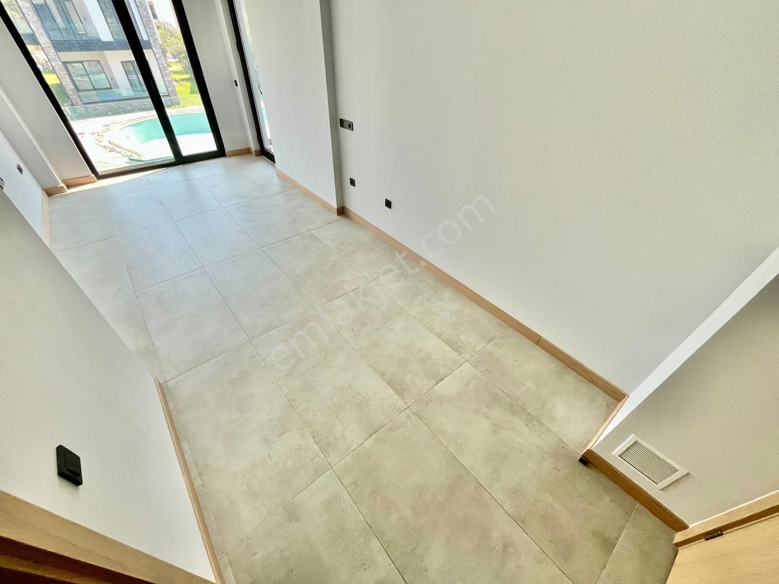 Gümüşden 405m² Arsa İçerisinde Tasarımıyla Göz Dolduran Müstakil - Görsel 29