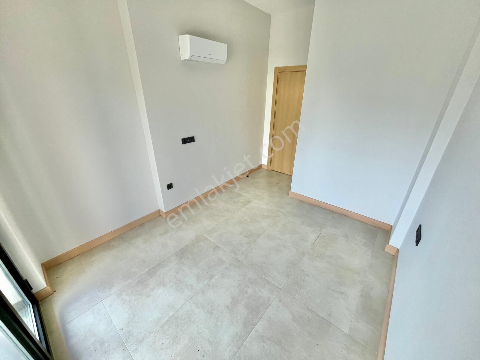 Gümüşden 405m² Arsa İçerisinde Tasarımıyla Göz Dolduran Müstakil - Görsel 35