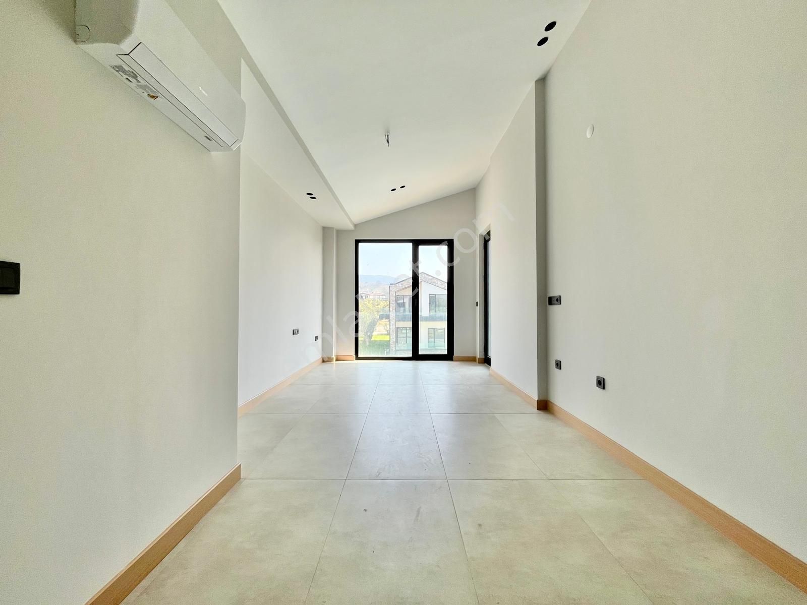 Gümüşden 405m² Arsa İçerisinde Tasarımıyla Göz Dolduran Müstakil - Görsel 24