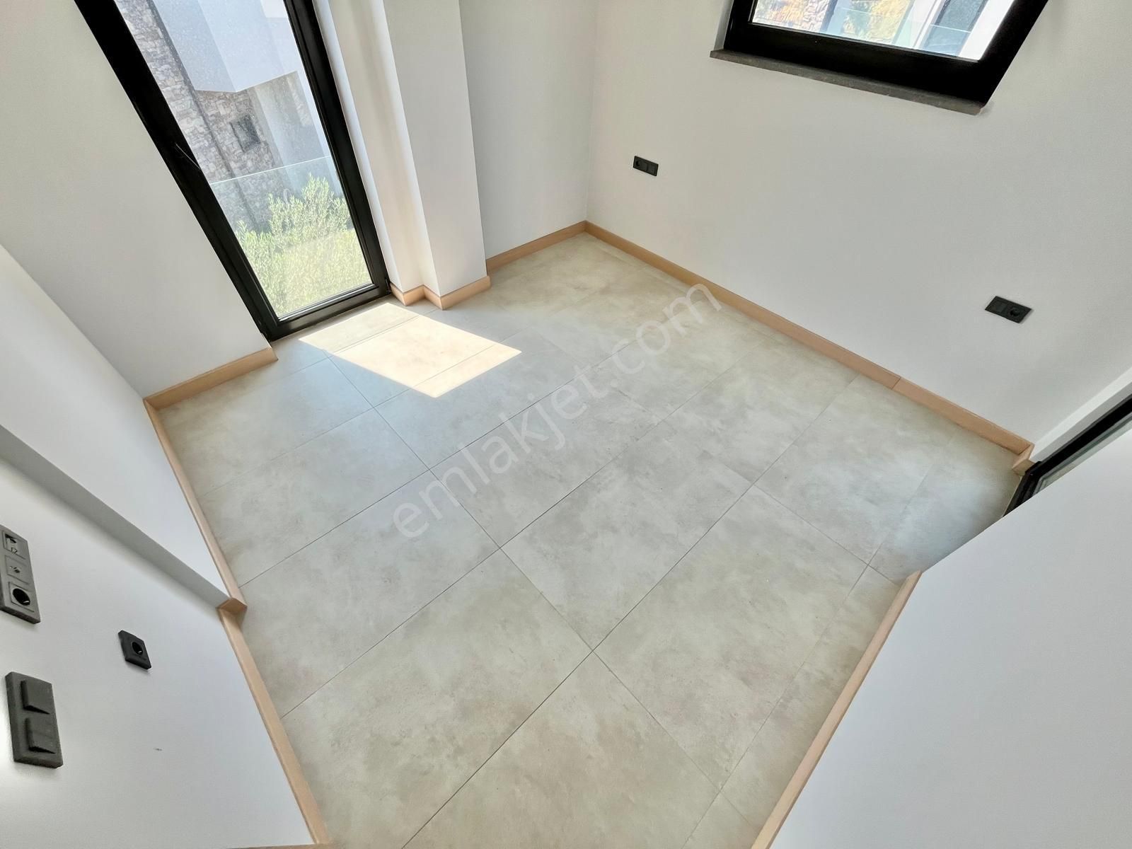 Gümüşden 405m² Arsa İçerisinde Tasarımıyla Göz Dolduran Müstakil - Görsel 31