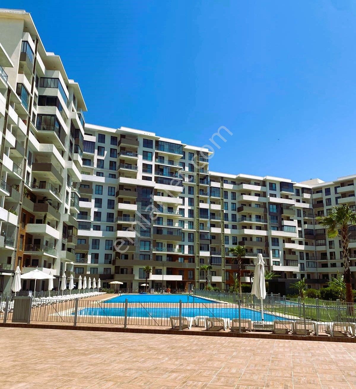 Menemen Kuzeyşehir Sitesinde Manzaralı 3+1 Daire