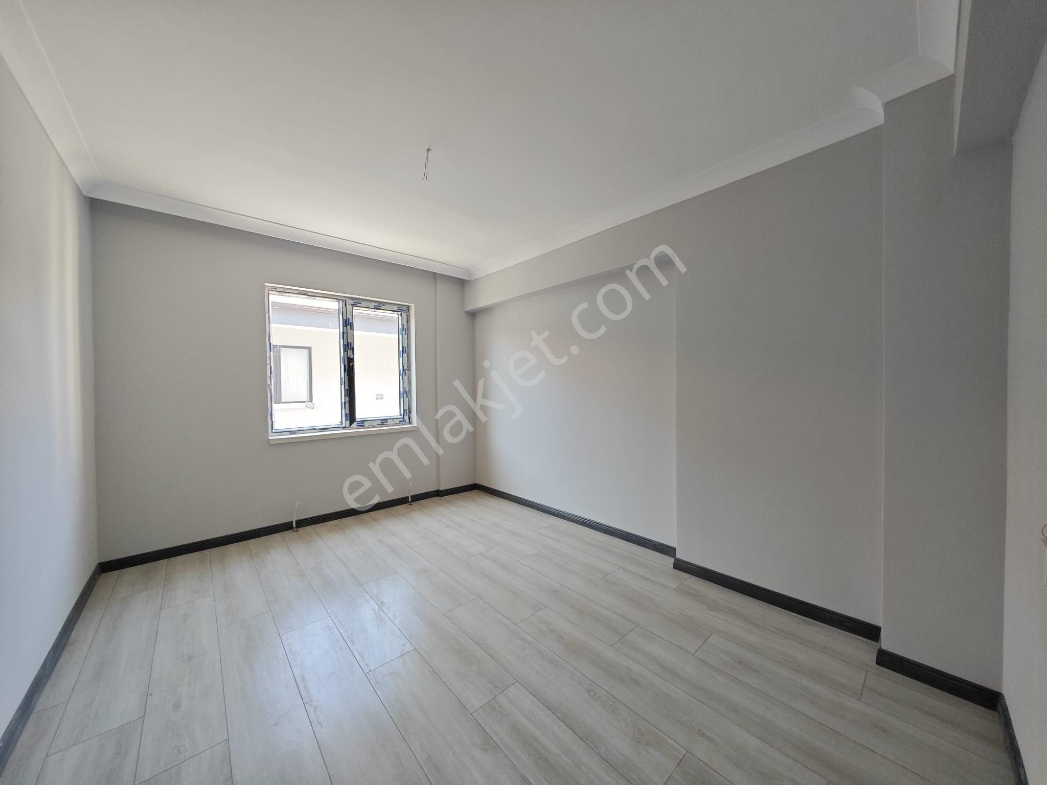 Başak'ta Full+full Yapılı E.banyolu Asansörlü Sıfır Bina 3+1 Katta Satılık Daire !! - Görsel 12
