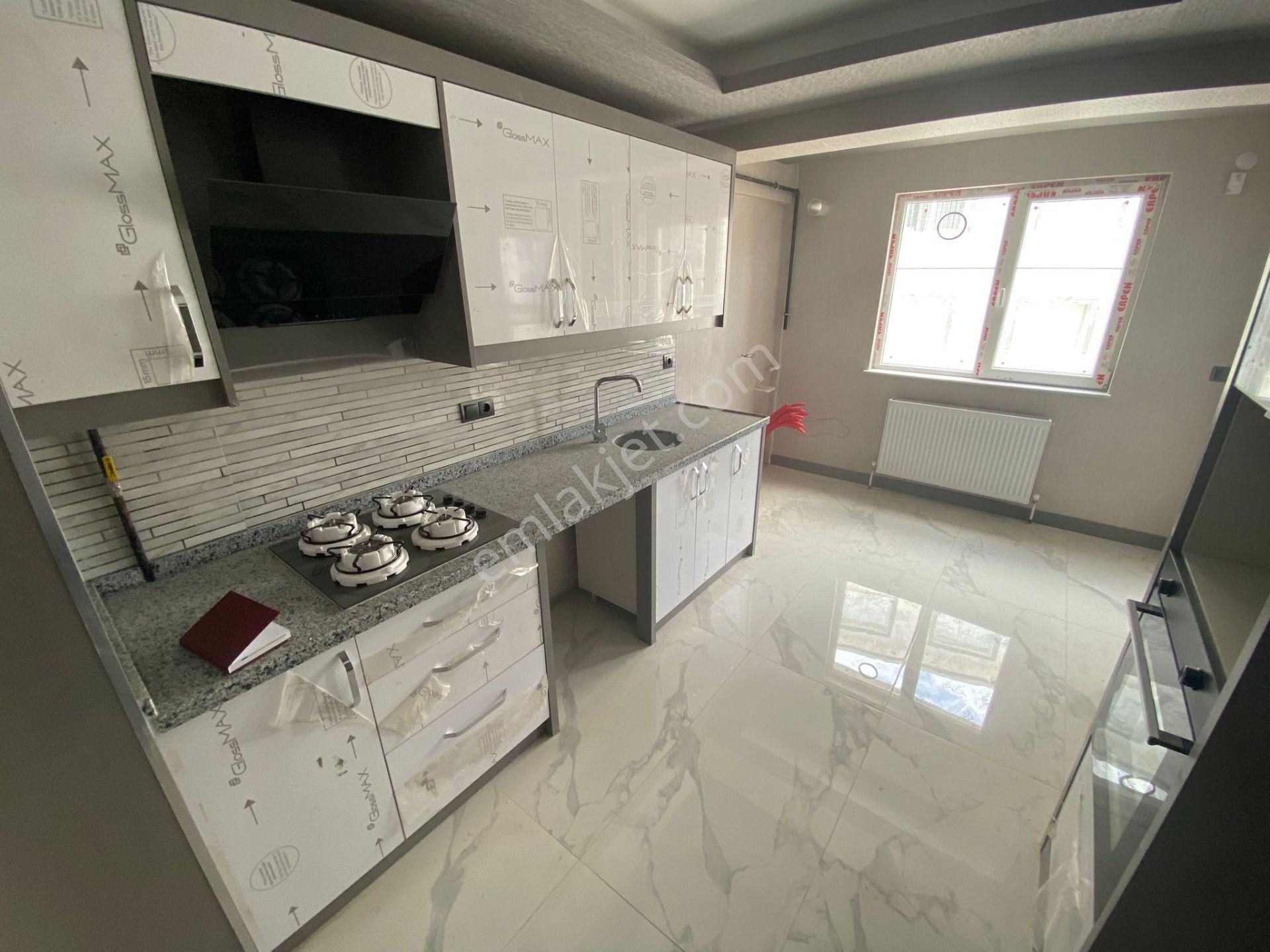 Menderes Mahallesi 3+1 125 Metrekare Sıfır Daire