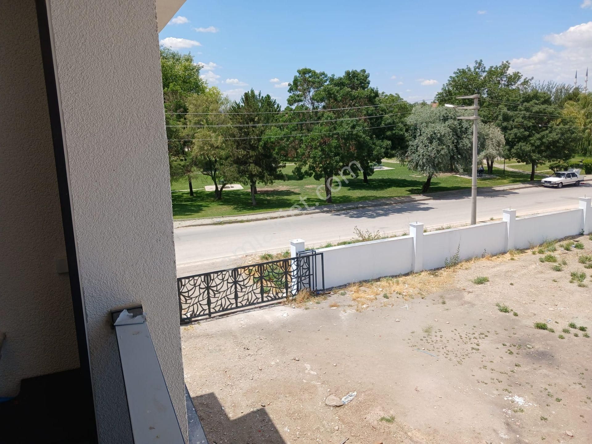 Fevziçakmak Mahallesi’nde 1+1 Satılık Daire