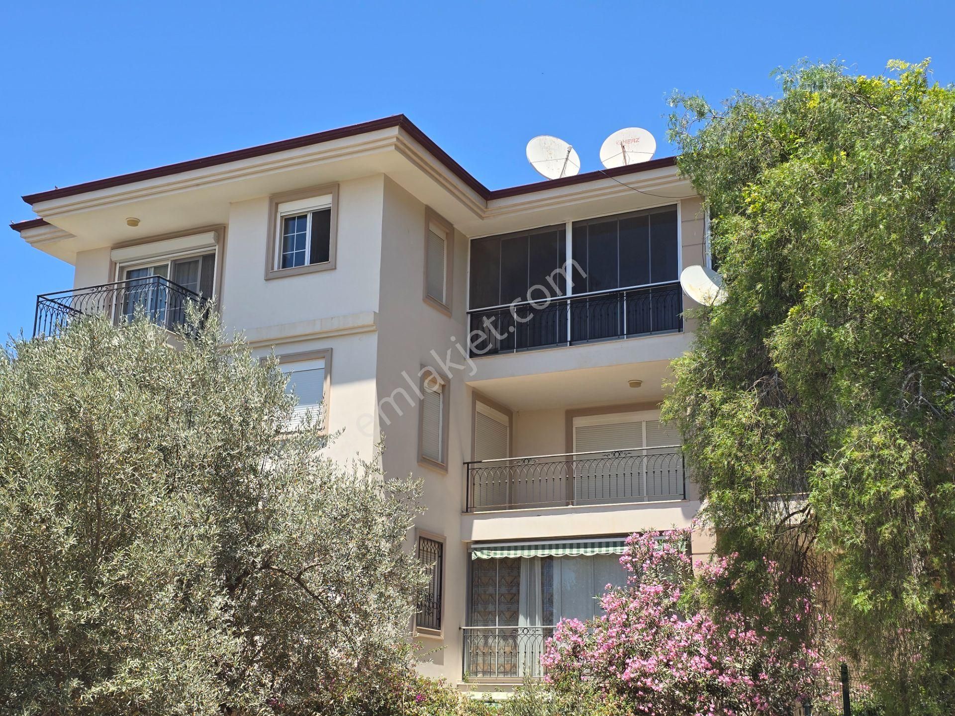 Deniz Manzaralı, Full Eşyalı Modern Satılık 3+1 Daire - Kadınlar Denizi Mahallesi ﻿