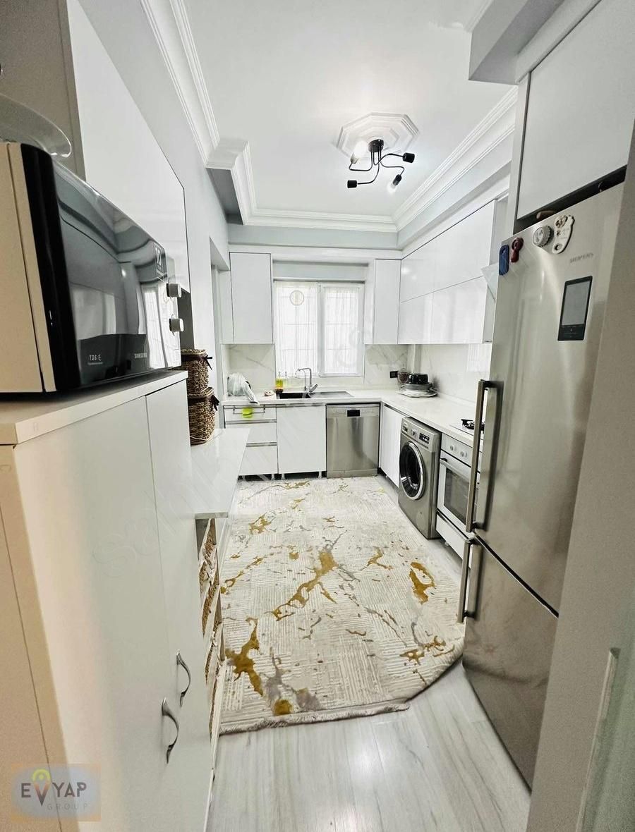 Şafakta Arakat İçi Full Yapılı Masrafsız Geniş 2+1 Satılık Daire
