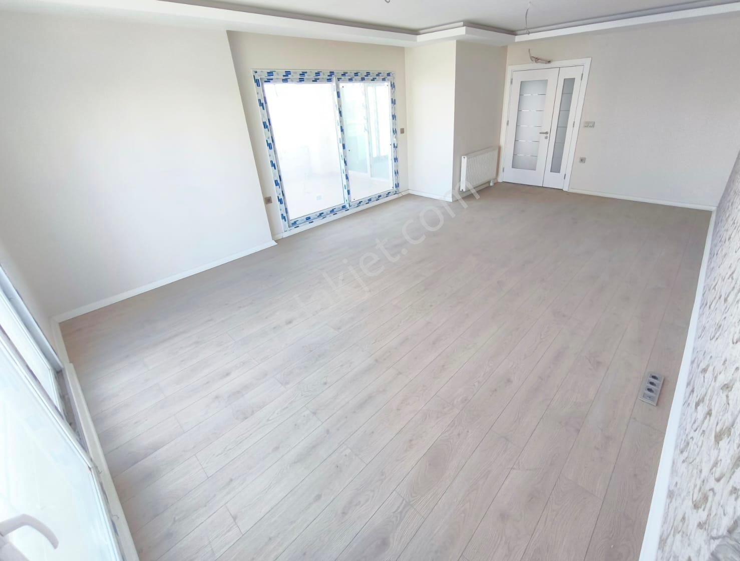 İz’den Real Yolu Sera Park 6 Sıfır Kullanılmamış - Görsel 14