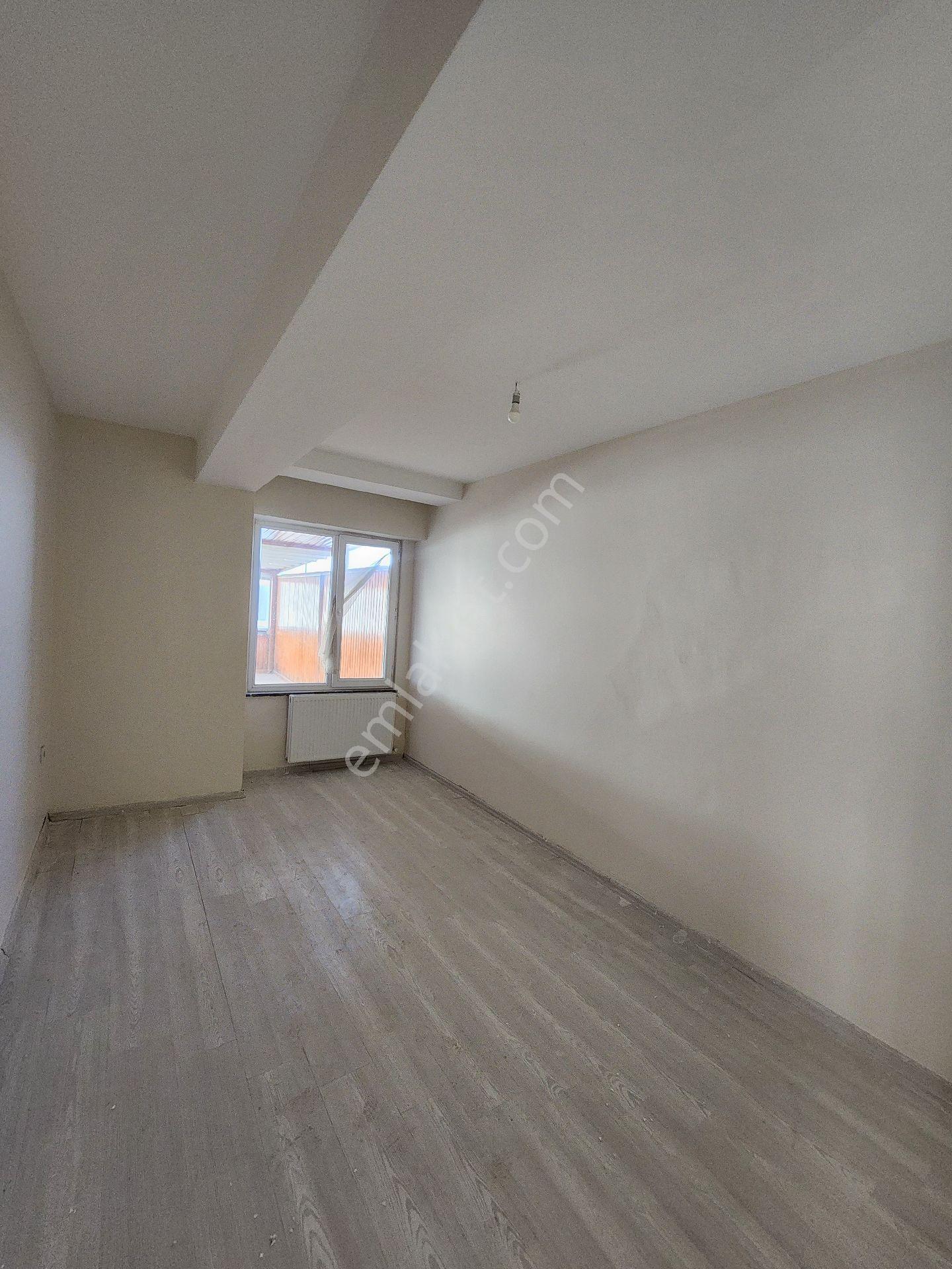 Bayar Gayrimenkulden Yenibeşevler 3.5+1 60 M2 Teraslı Daire - Görsel 26