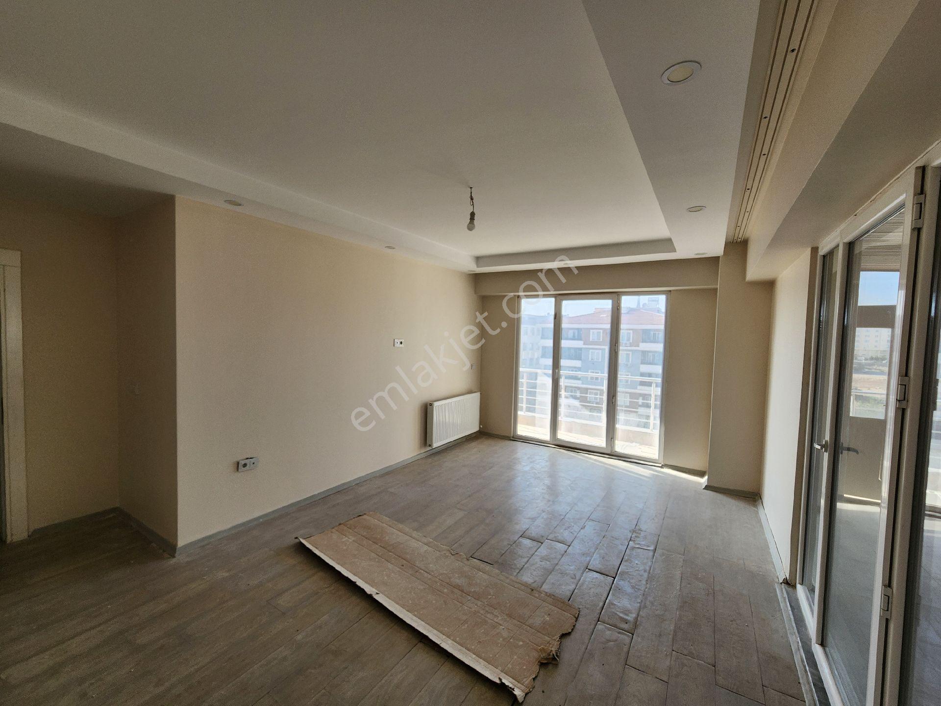 Bayar Gayrimenkulden Yenibeşevler 3.5+1 60 M2 Teraslı Daire - Görsel 9