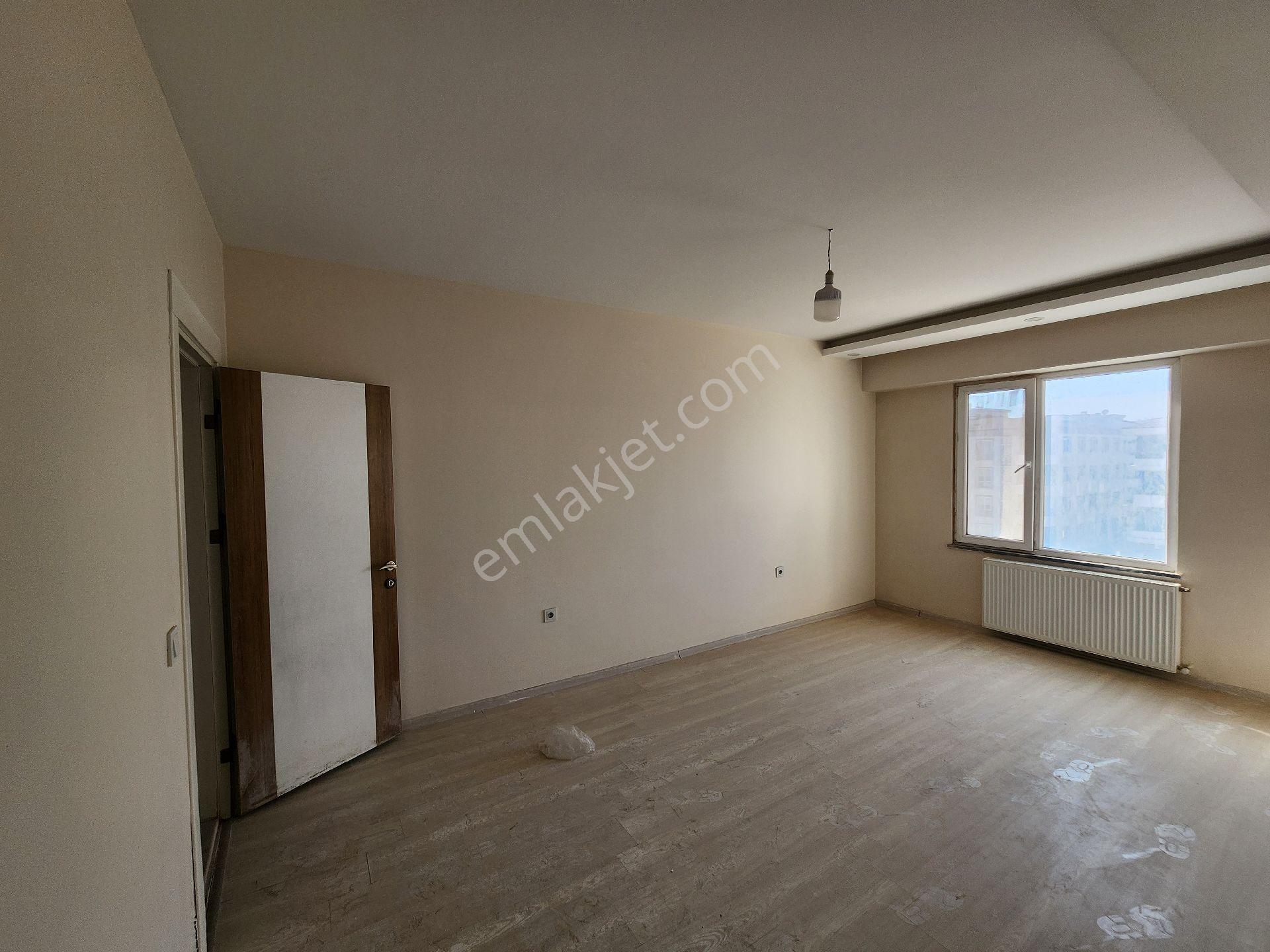Bayar Gayrimenkulden Yenibeşevler 3.5+1 60 M2 Teraslı Daire - Görsel 20