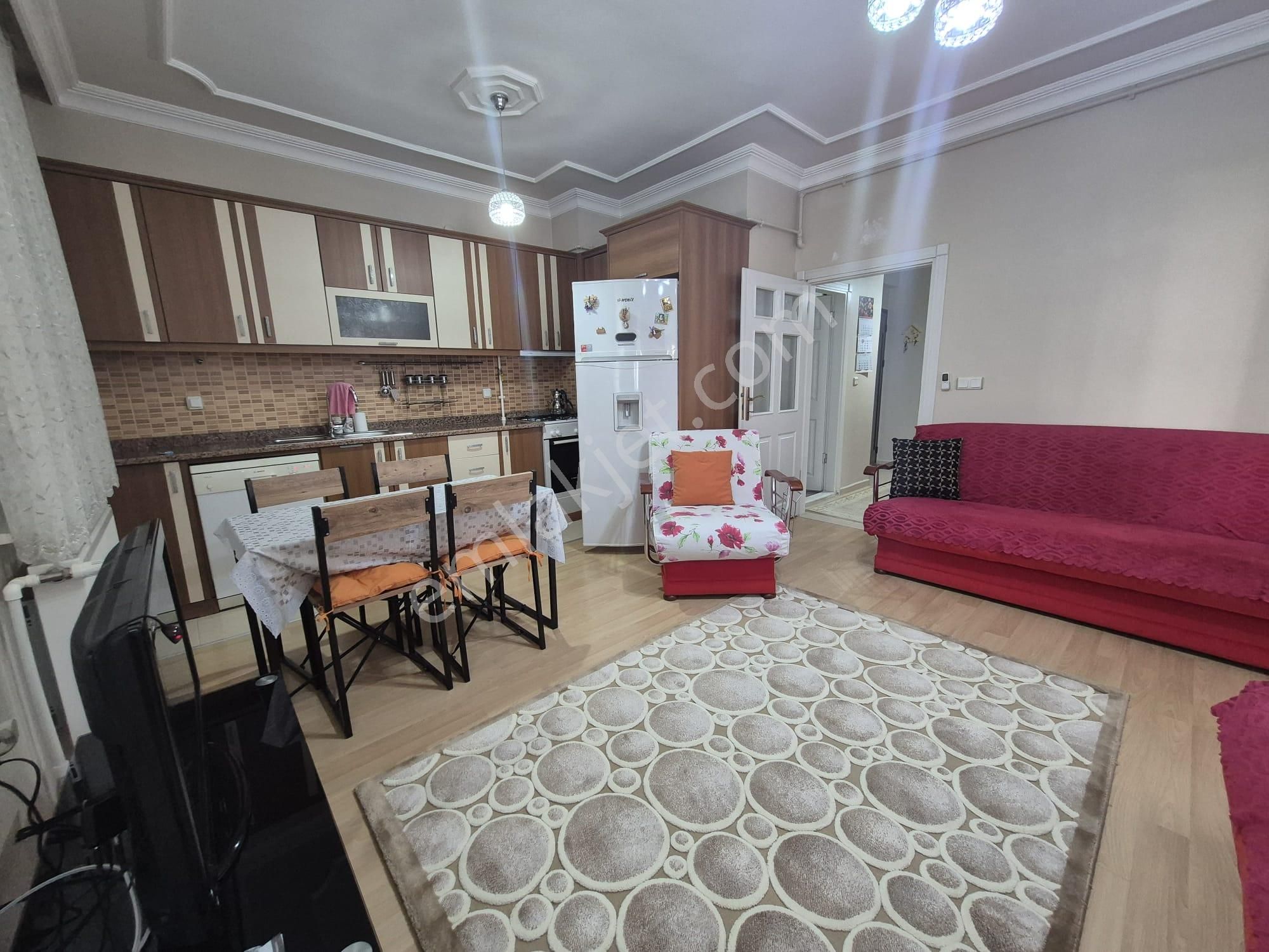 Gürsu'da Full Eşyalı 2+1 Denize Yakın Kiralık Daire