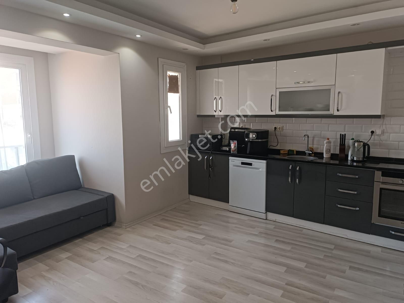 Paşa Gayrımenkul'den H.rıfat Pasa Cd.asansorlu 2+1 Yenı Bına - Görsel 7